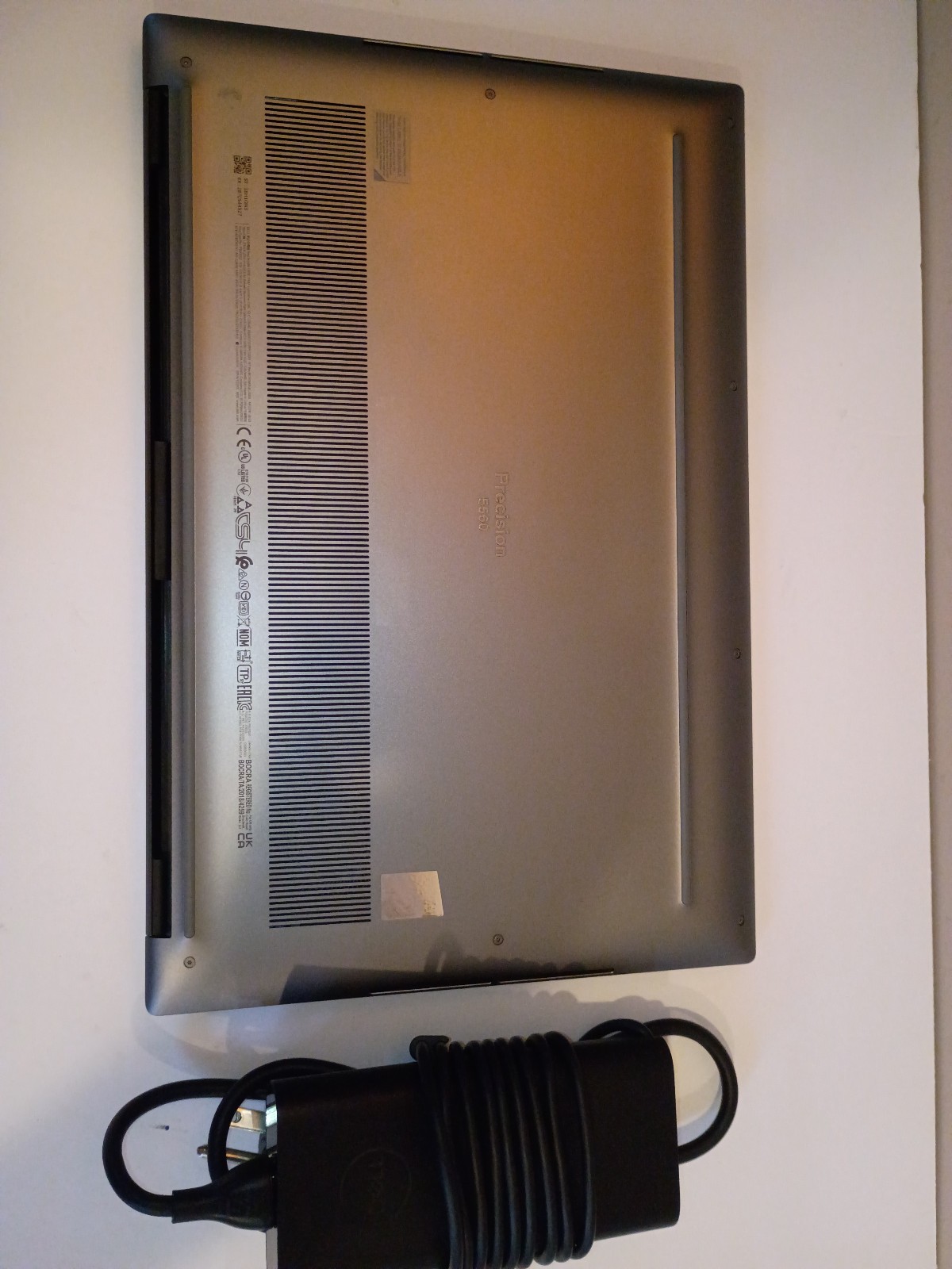 Dell Precision 5560 15.6″ FHD i7-11850H A2000 32GB 1TB NVMe W11P