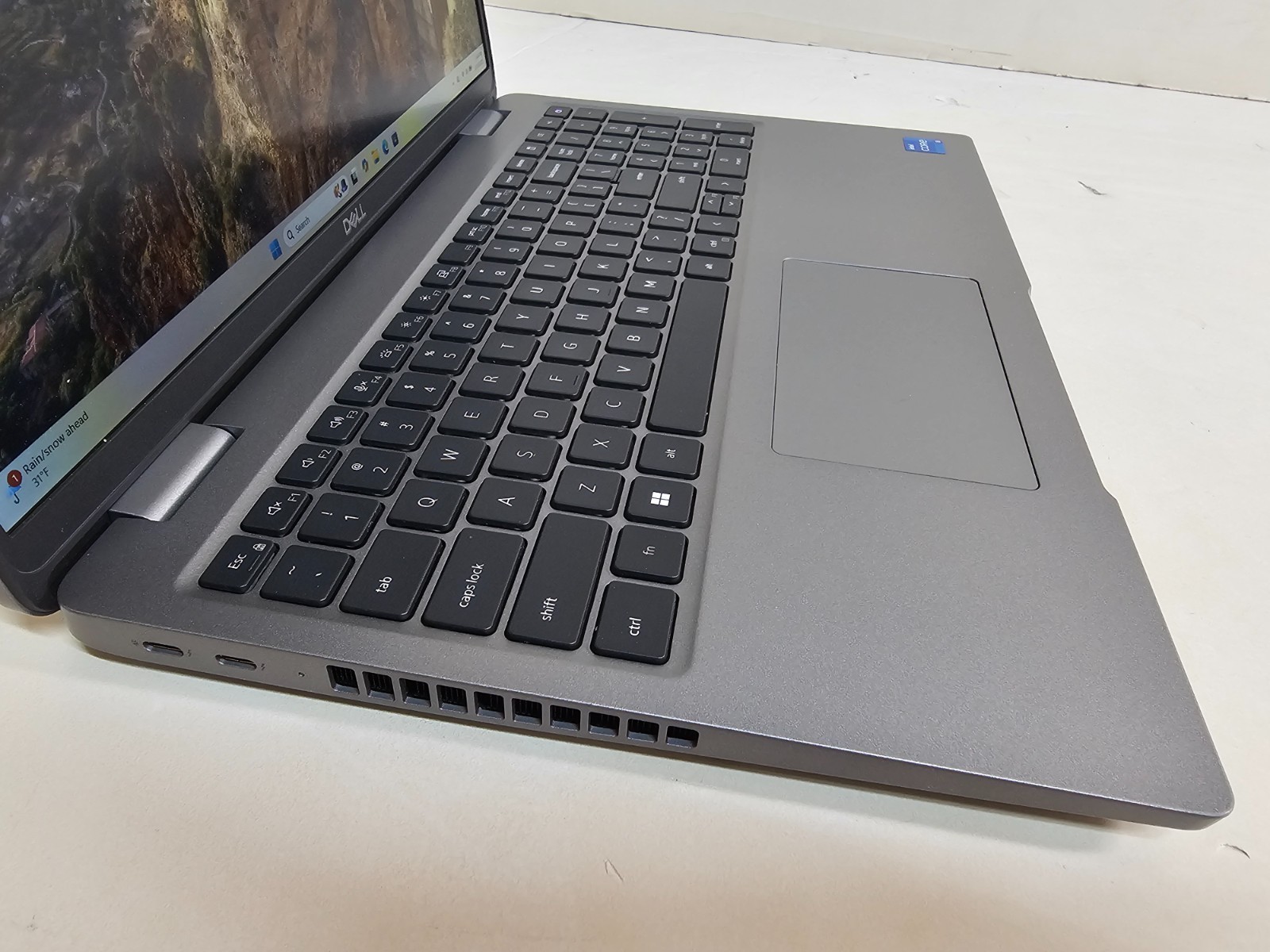 Dell Precision 3580 Laptop – i5-1335U 16GB 256GB SSD Webcam 15.6″ – Wty 1/27