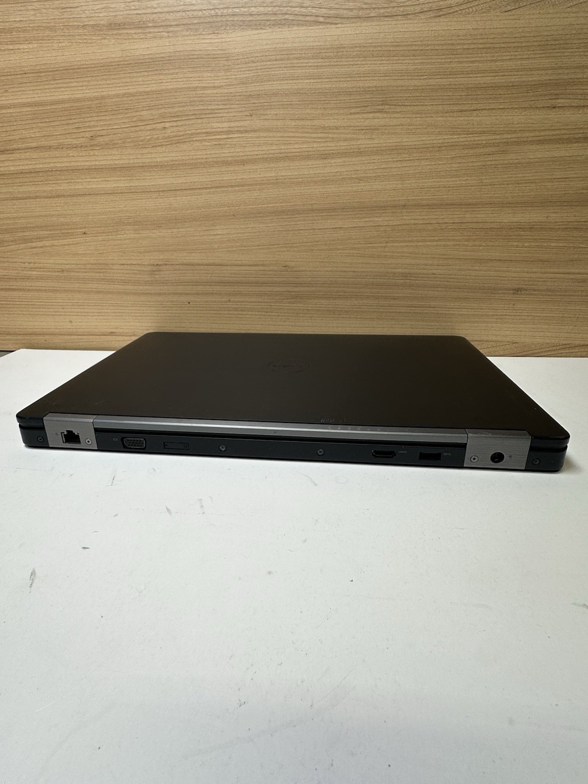 Dell Precision 3510 15″ Core i7-6820HQ 2.7GHz 4GB RAM No SSD No Power Supply