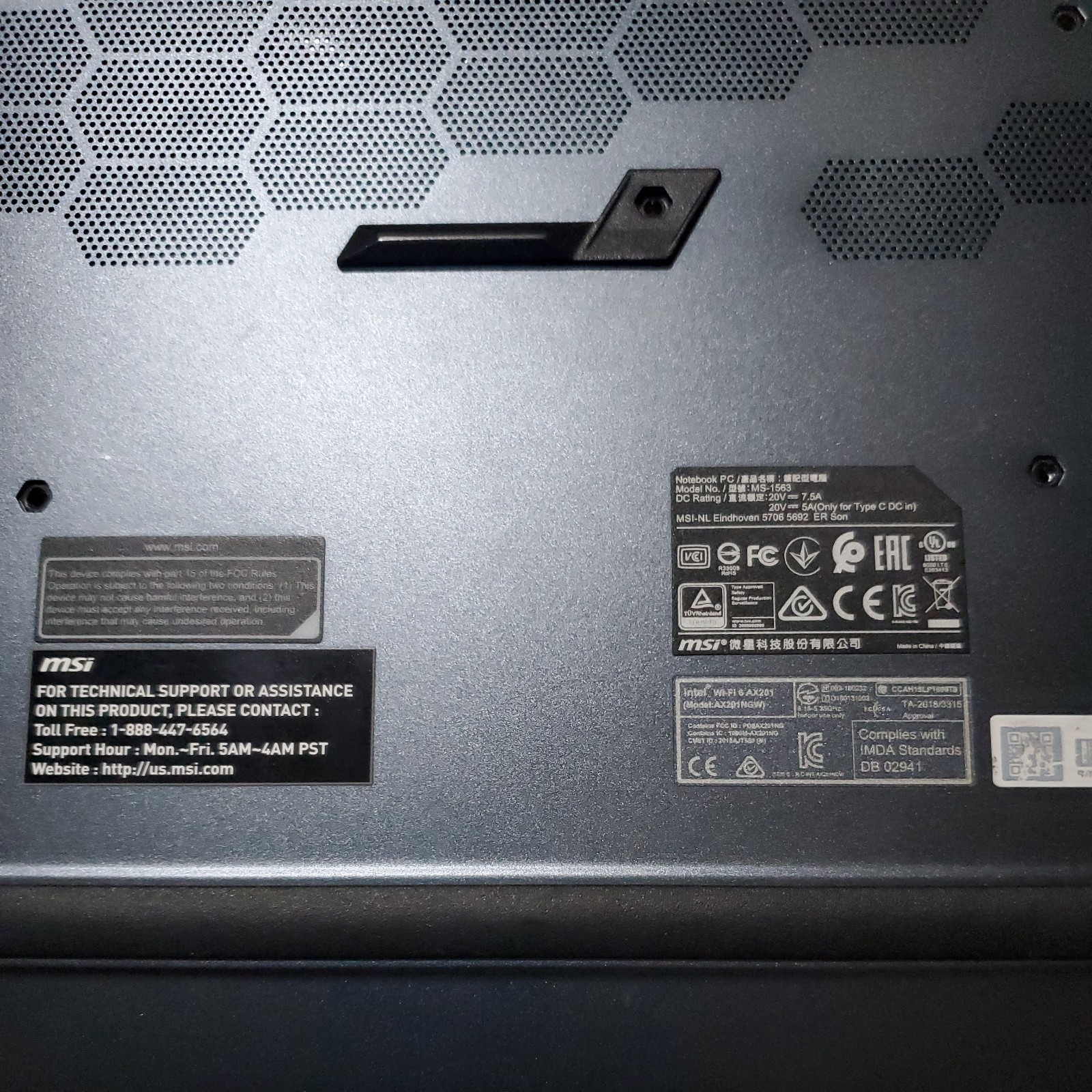 MSI Stealth 15M 15.6 – i7-11375H – RTX 3060 – 16GB RAM – 512GB SSD – A11UEK-009