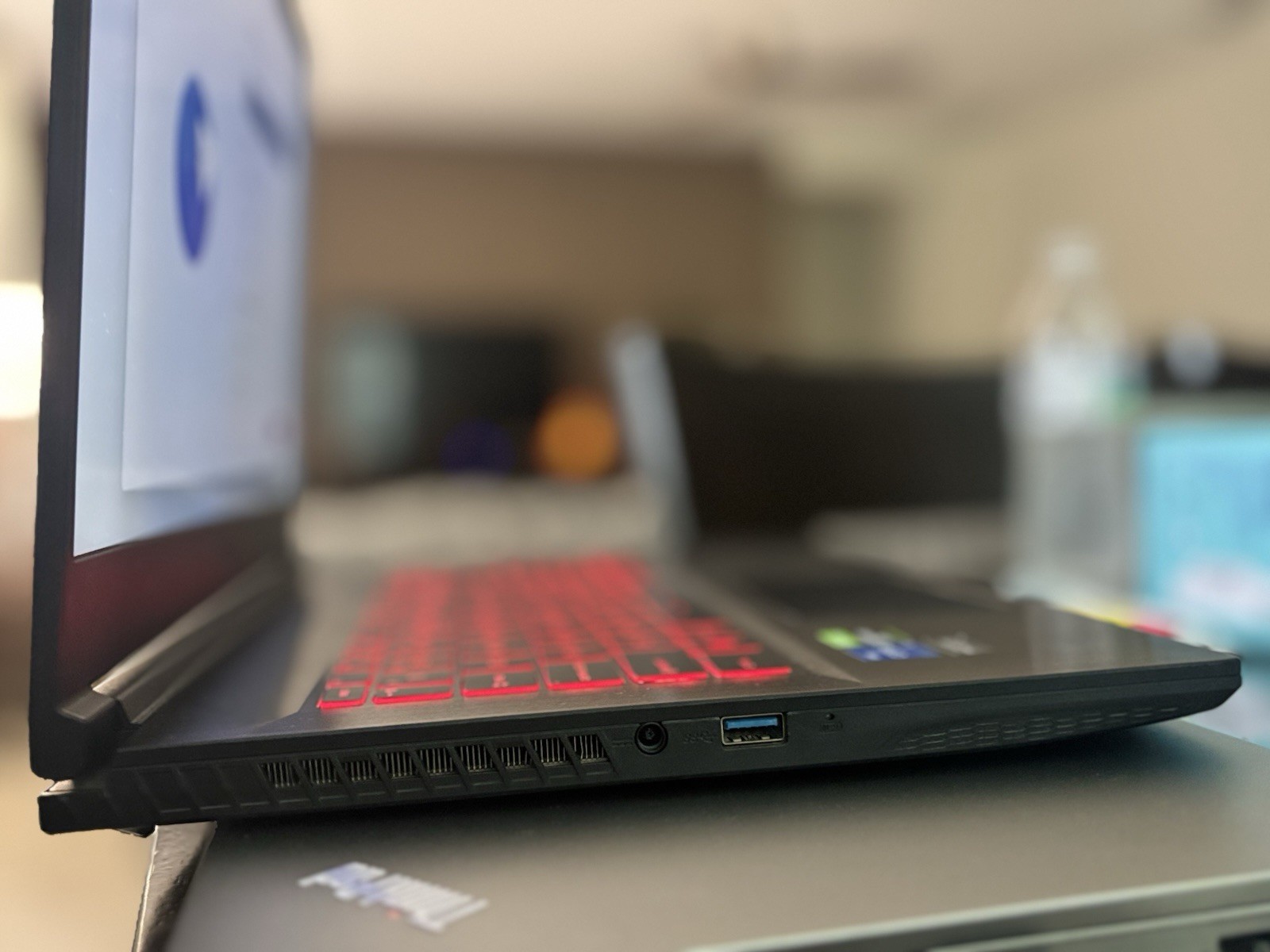 MSI GV15 15.6″ 144Hz Gaming Laptop: Intel Core i5-11400H GTX 1650 8GB 256GB