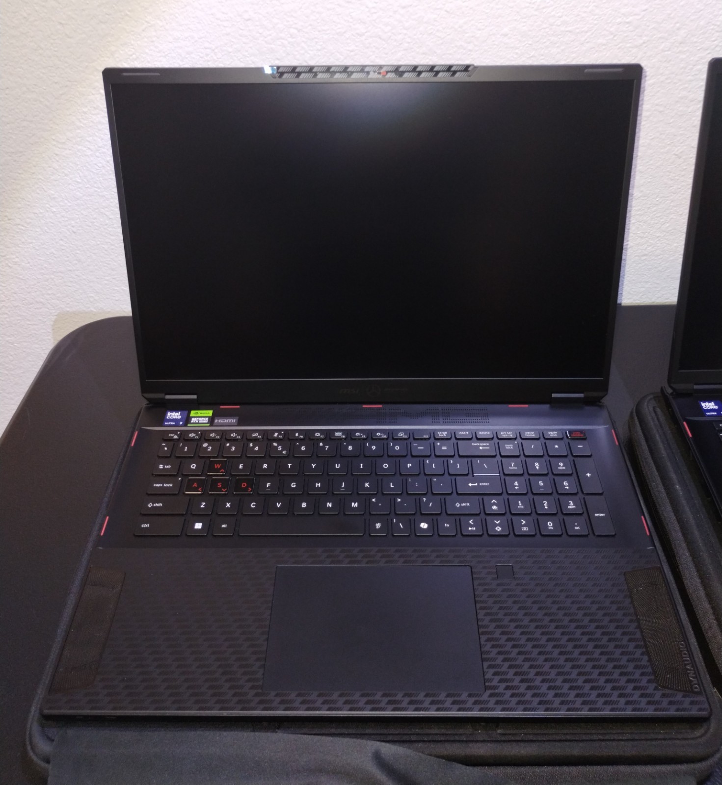 MSI Stealth 18 Mercedes-AMG A1VHG Gaming Laptop RTX 4080 96GB RAM Upgraded