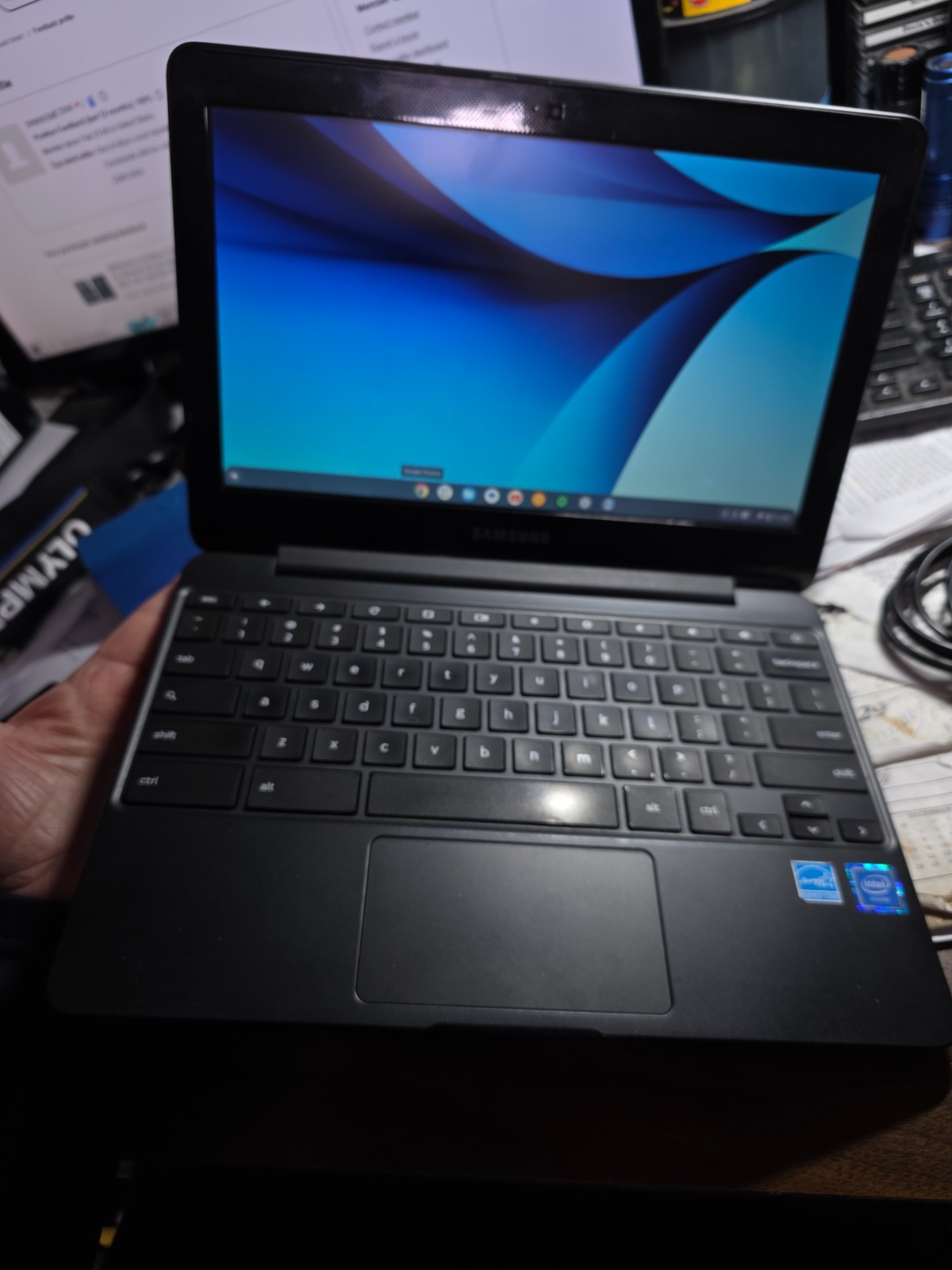 Samsung Chromebook 3 XE500C13 11.6in. (16GB, Intel Celeron N, 2.48GHz, 2GB)…