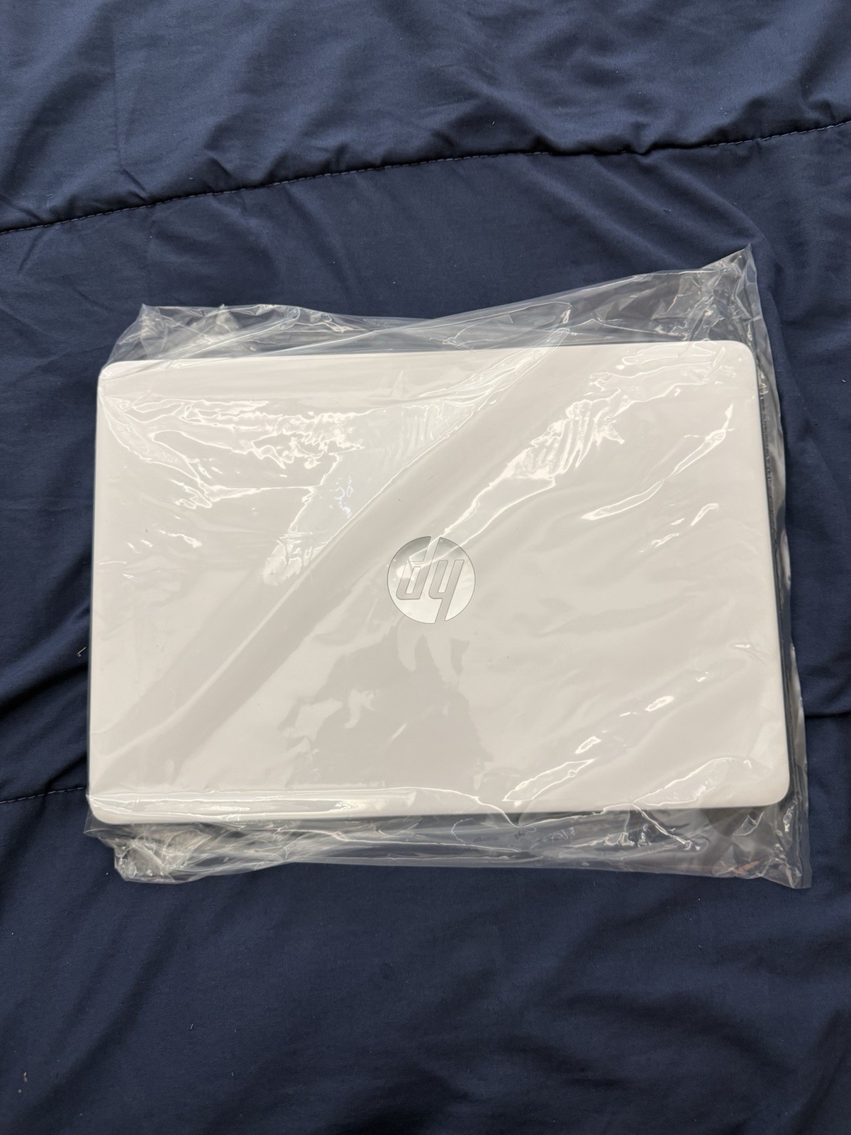 HP White Notebook Laptop Intel Built-in Webcam Charger Included