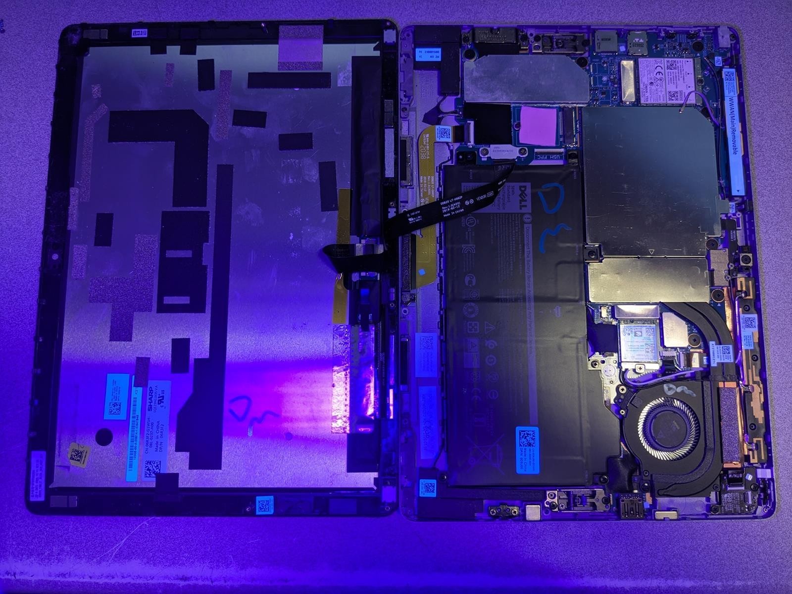 DELL LATITUDE 7210 2-IN-1 i5-10310U @ 1.70GHz, 8GB RAM, NO HDD/OS – (FOR PARTS)