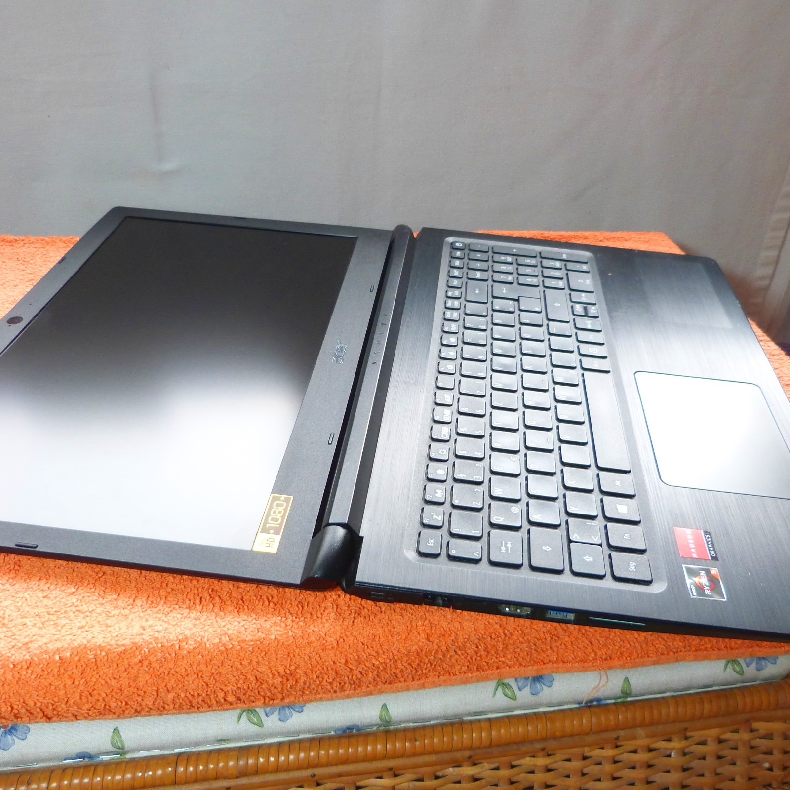 Acer A315 15″ FULLHD 120Hz Ultrabook l AMD RYZEN 5 POWER I SSD Windows 11