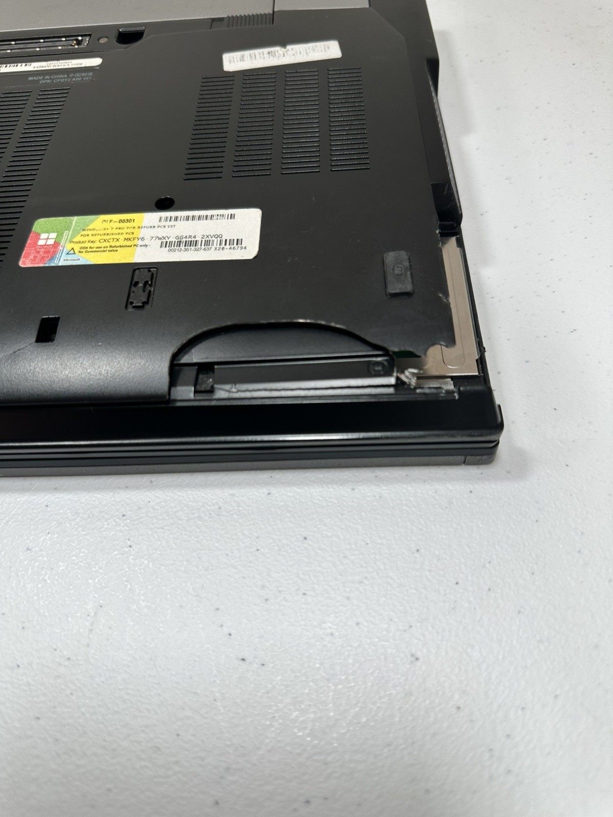 Two Dell Latitude E6410 14″ Laptop i5 2.40/2.53 GHz – No HDD or Caddy