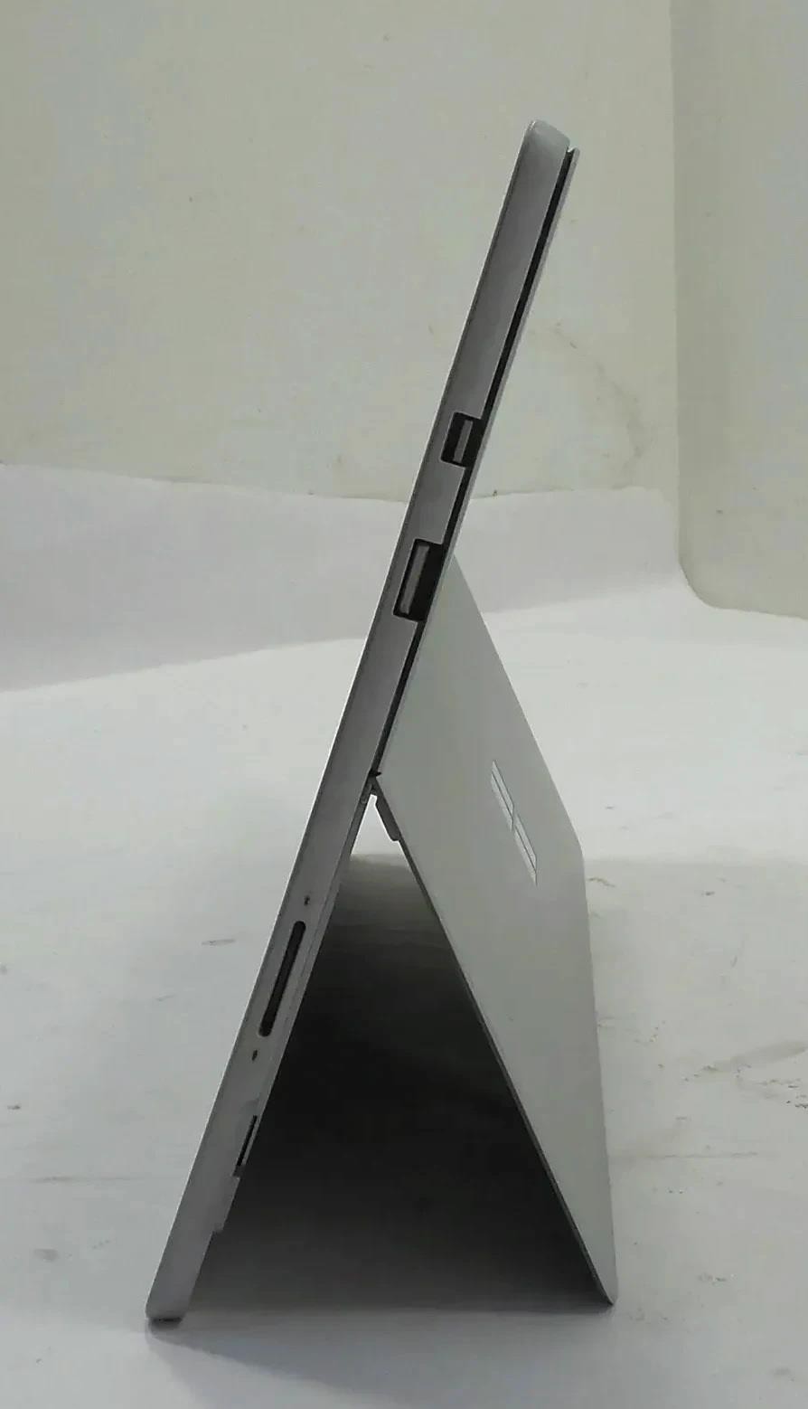 Microsoft Surface Pro 5 1796 Core M3-7Y30 1.00GHz 4GB 128GB