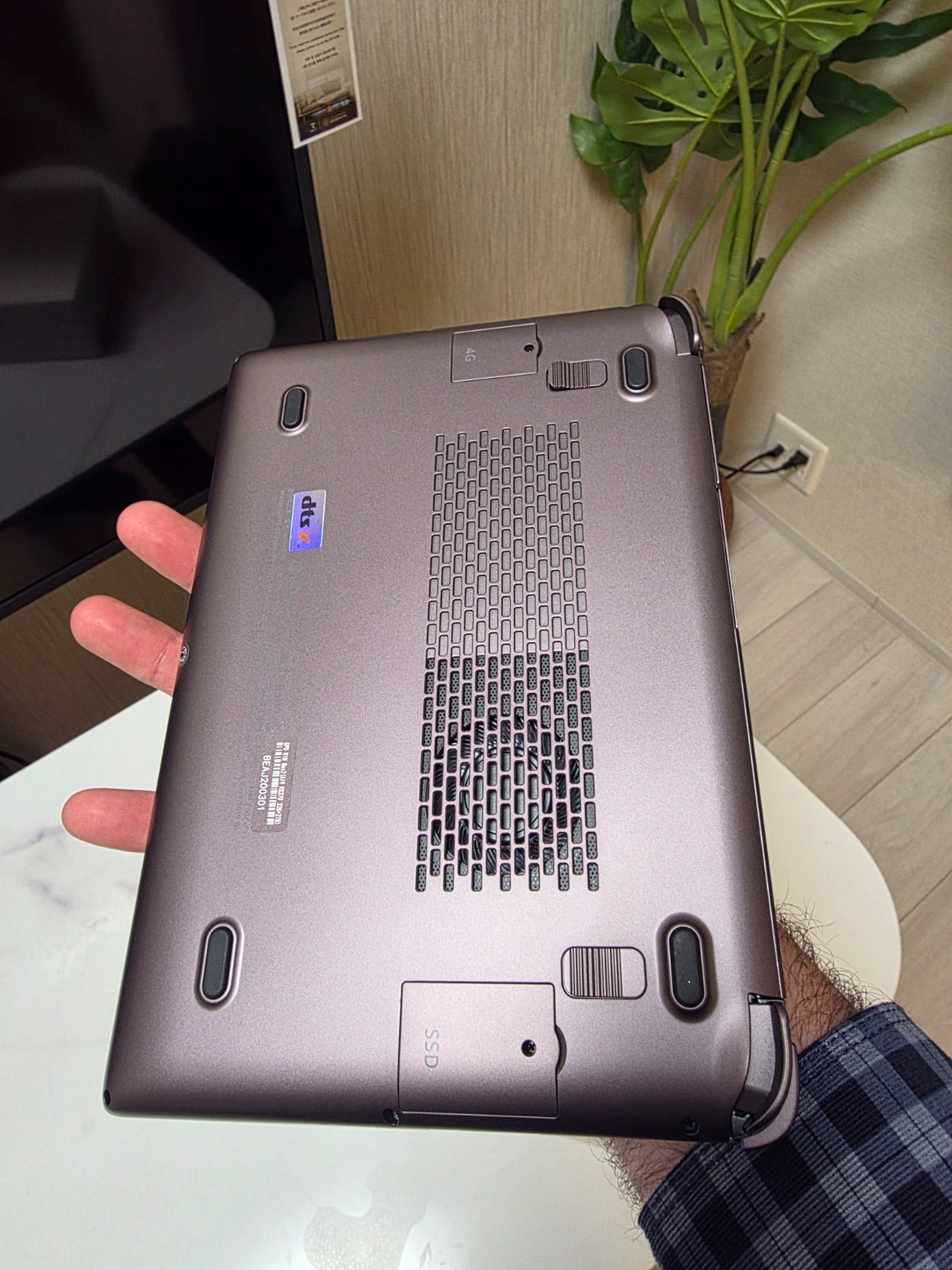 GPD WIN MAX 2 2025 – Ryzen AI 9 HX 370 | 32GB RAM | 2TB SSD | As New