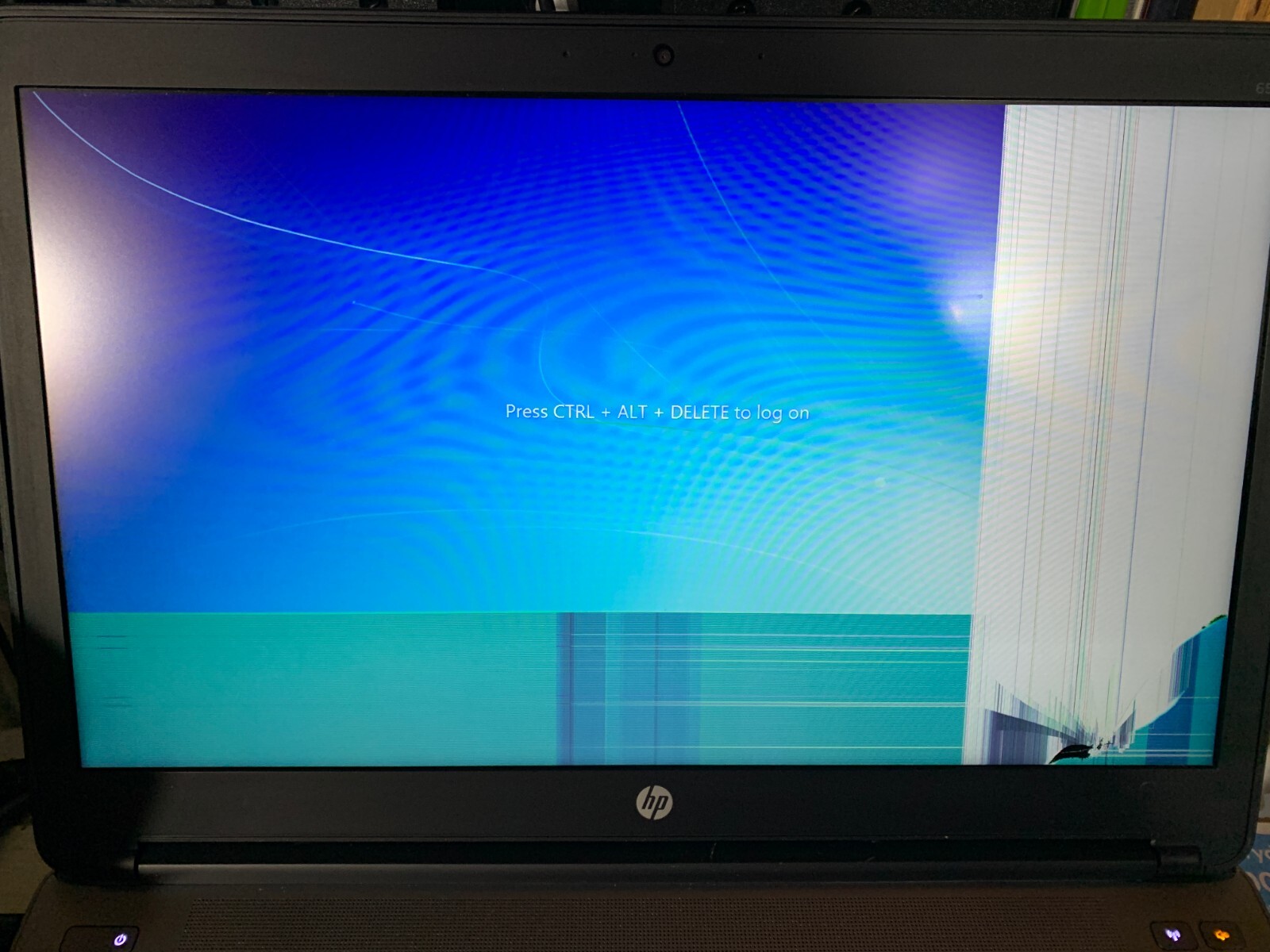 HP ProBook 650 G1 Laptop For Parts or Repairs, Powers On, Cracked Screen