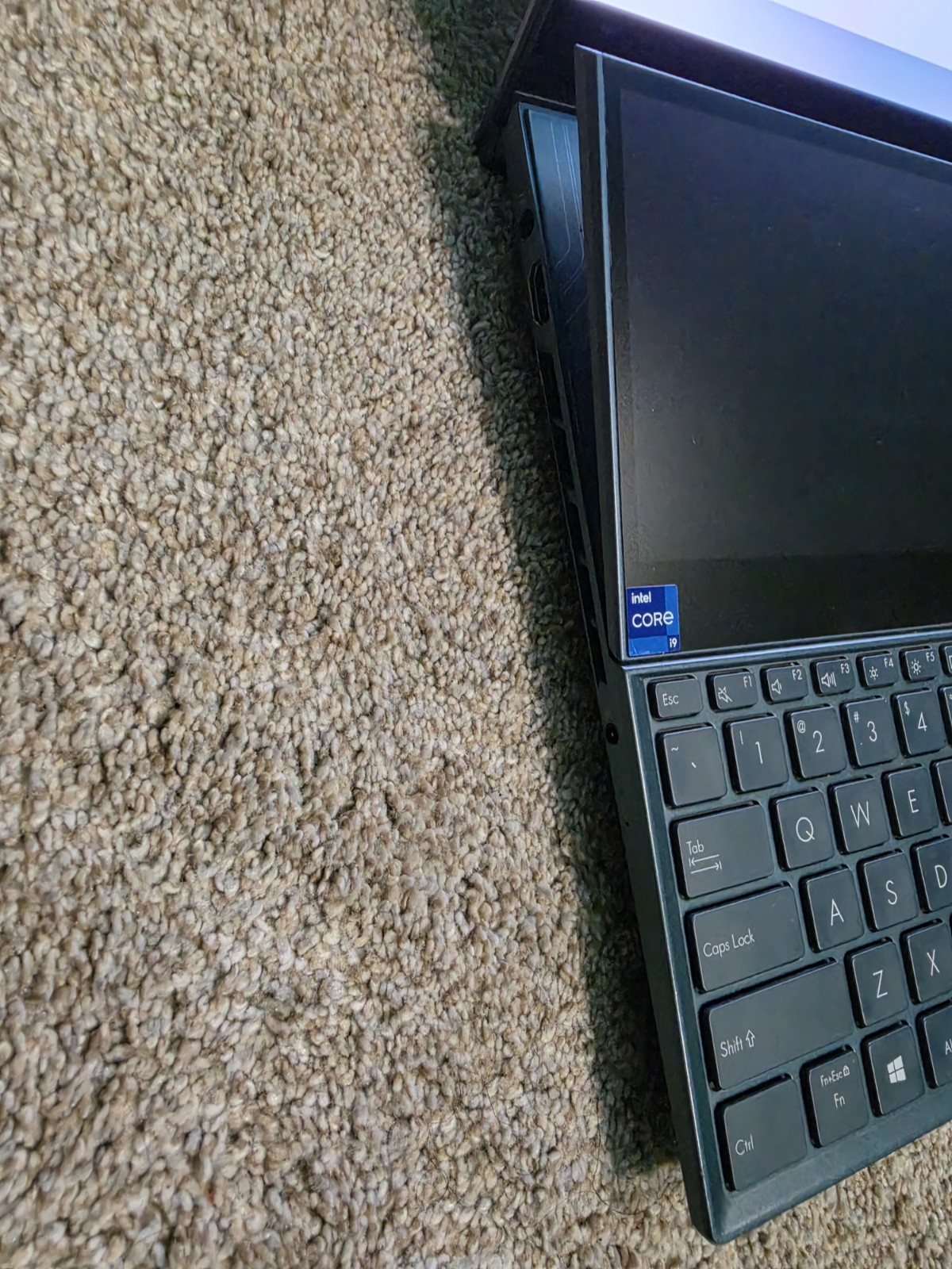 Asus Zenbook Pro Duo 15 Oled- Core i9 11th Gen, Rtx 3080, 32gb Ram, 1tb Ssd