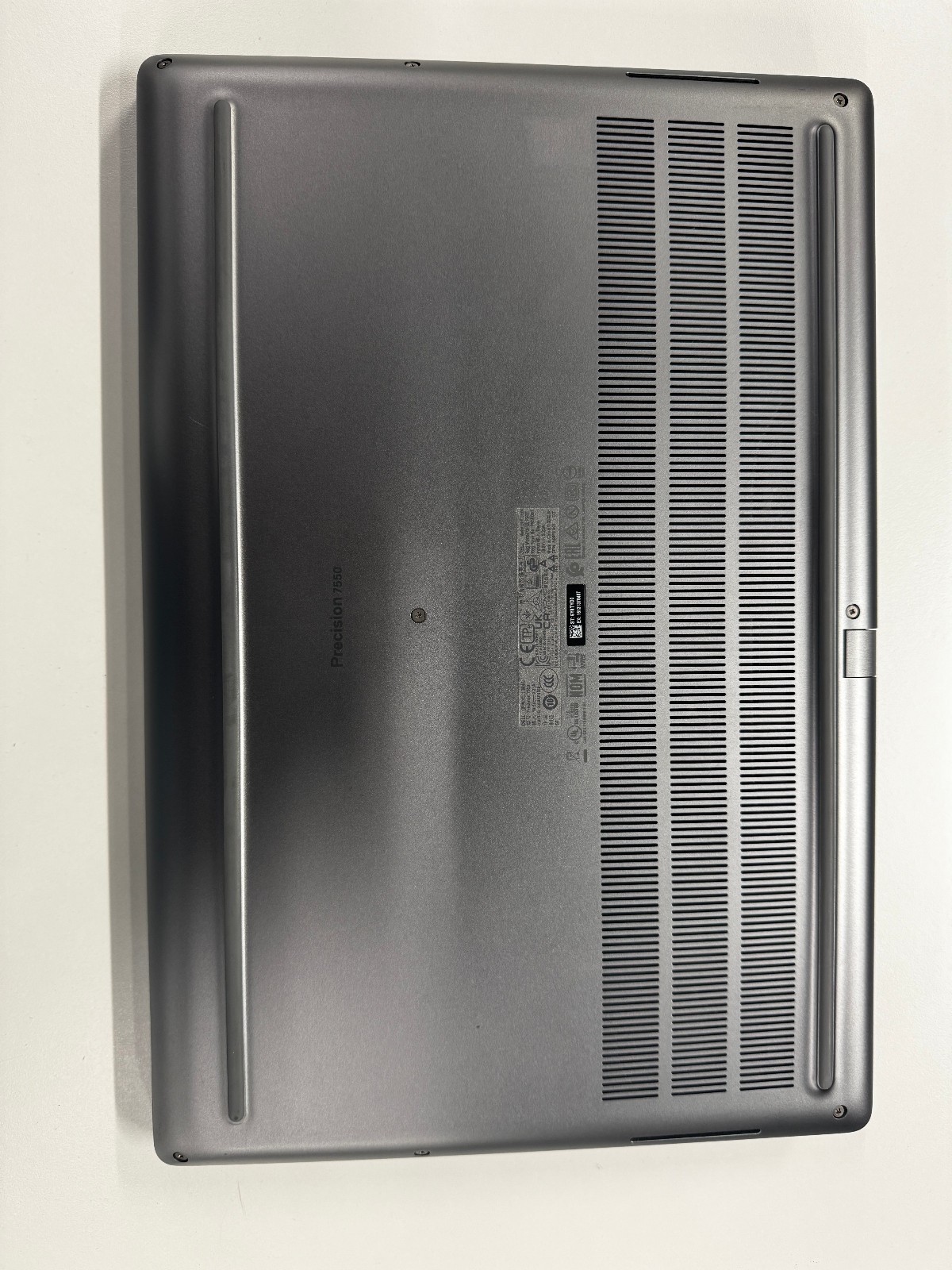 Great(A) Condition Dell Precision 7550 512GBSSD 32GBRAM i7-10850H T1000 NO OS!