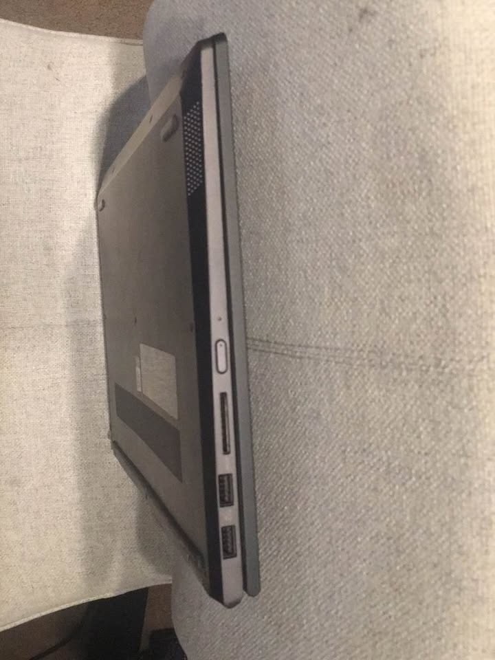Lenovo IdeaPad FLEX-14API (Windows 11)