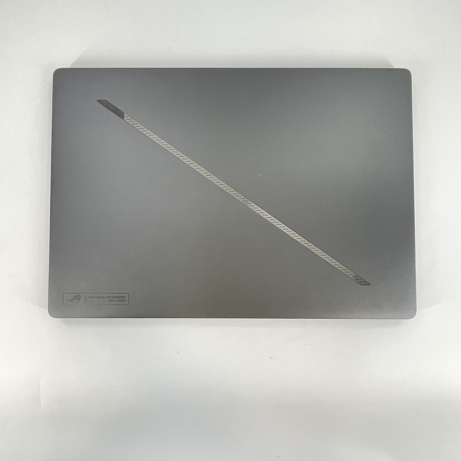 Asus ROG Zephyrus G16 GU605 16 QHD+ 2.5 GHz Ultra 9 185H 16GB 1TB SSD RTX 4070