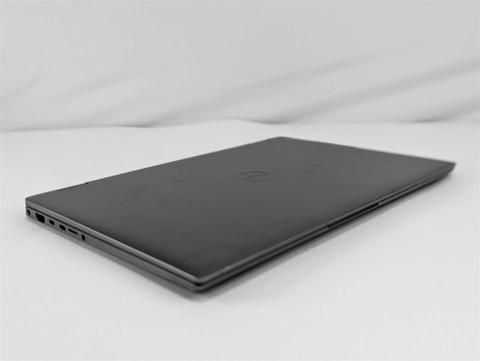 Dell Latitude 9430 2-in-1 14″ i5-1245U 16GB 256GB SSD Thunderbolt 4 QHD+ Touch
