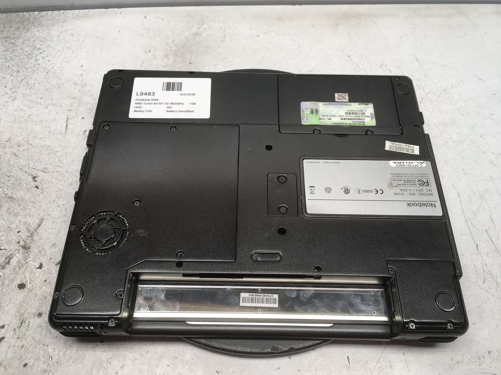 Durabook S14K AMD Turion 64 MT-32 1800MHz 1 GB NO HDD No Batt