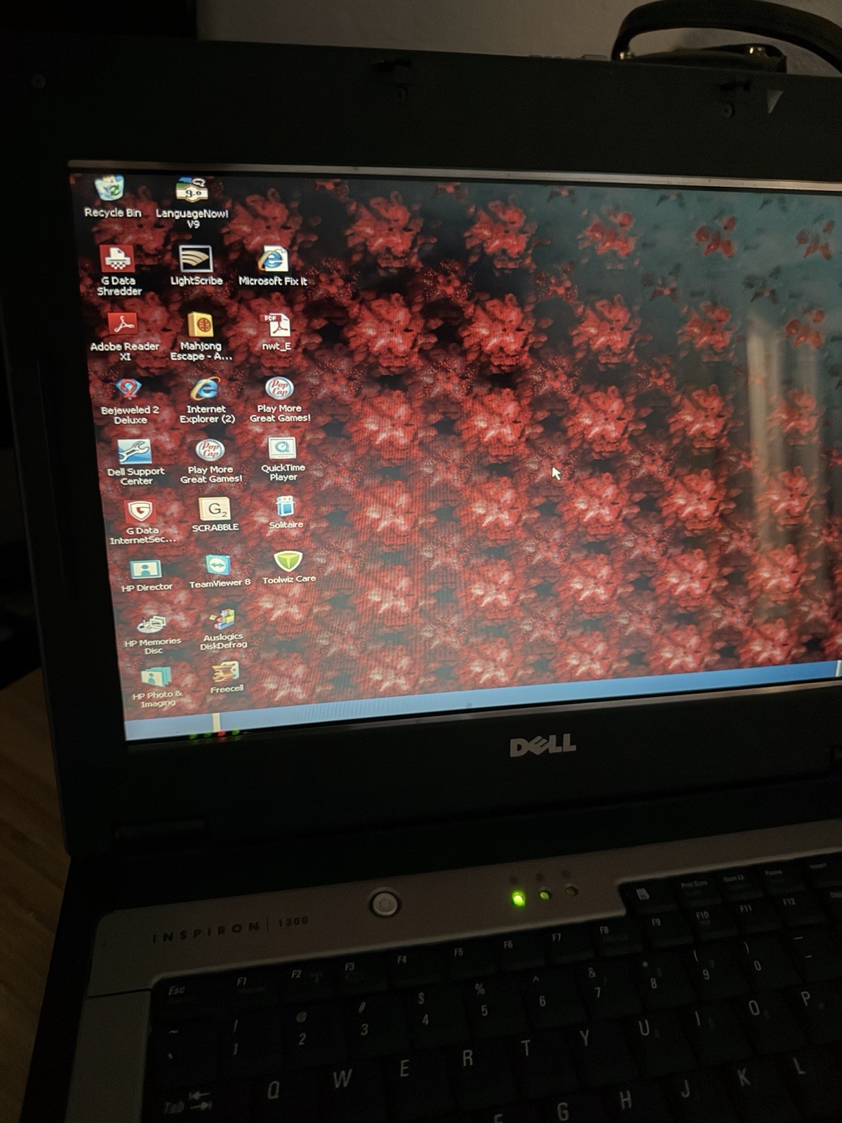 Dell Inspiron 1300 14.1″ Laptop Pentium M 1.8Ghz 1GB 300GB Windows XP Pro VTG