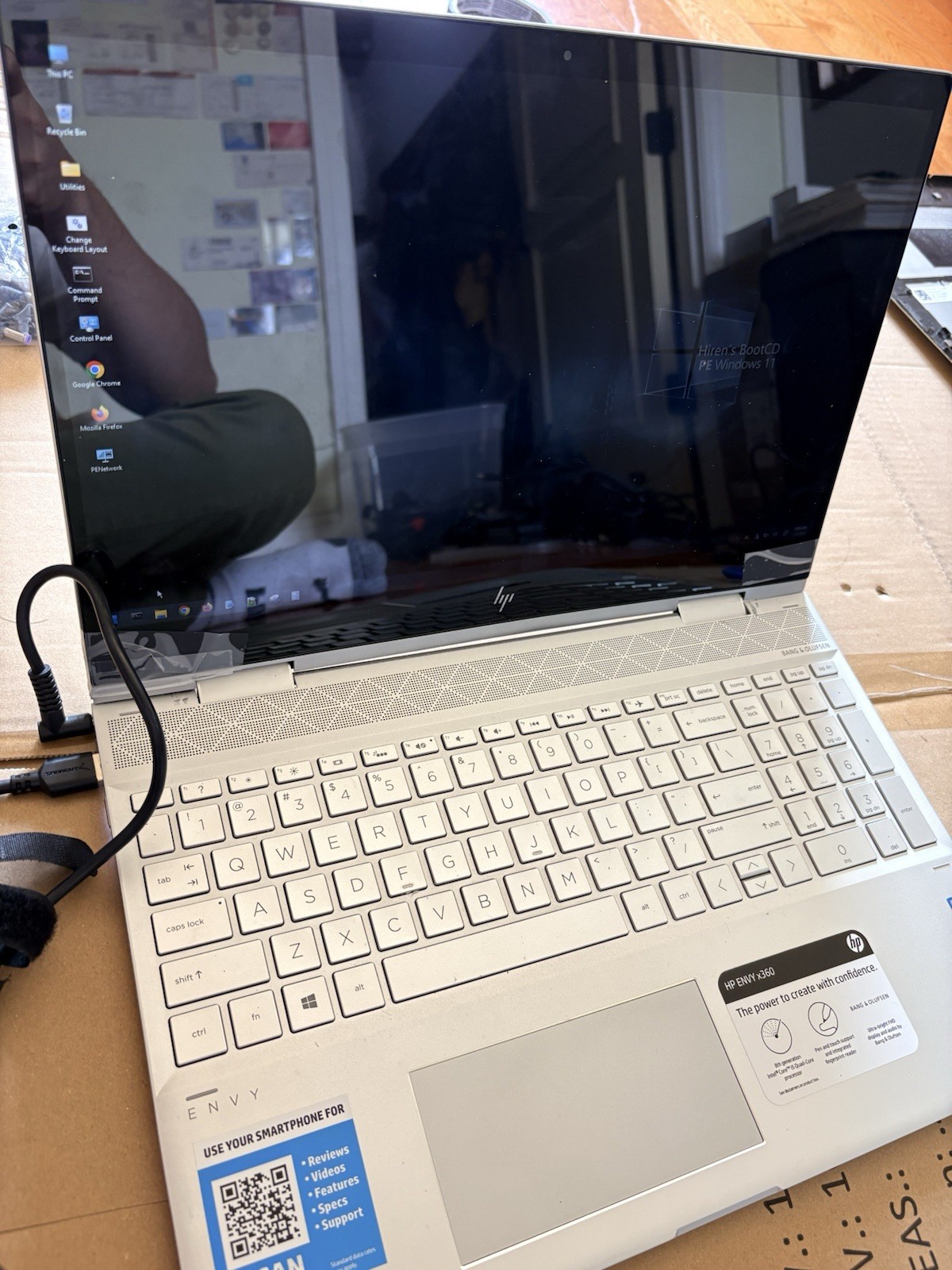 HP ENVY X360 I5 8TH GEN 8GB RAM NO HD + Charger
