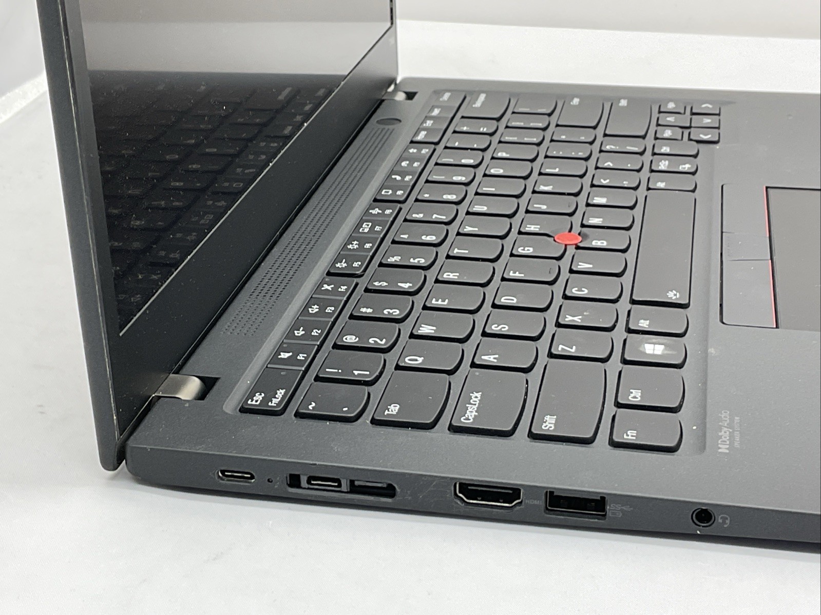 Lenovo ThinkPad T14s Gen 2 – i7-1185G7 – 16GB, 512GB, Win 11 – No Battery, works
