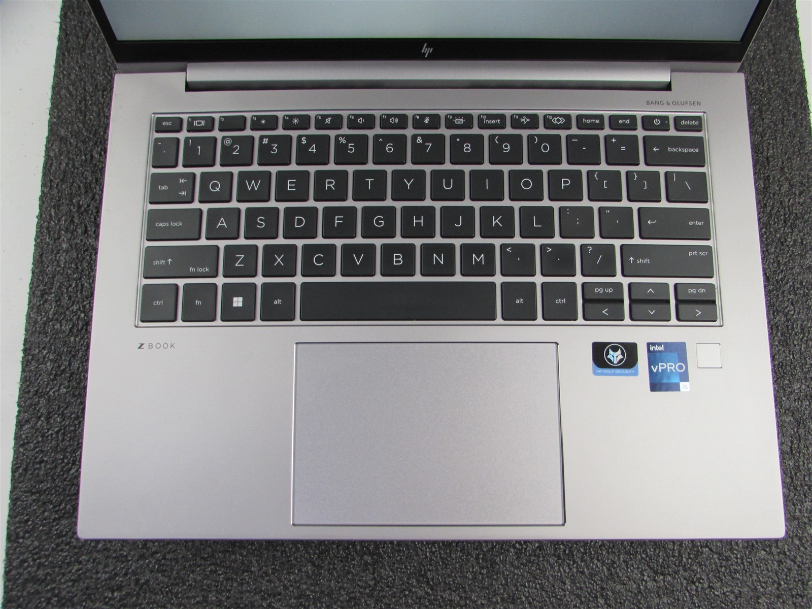 HP ZBOOK FIREFLY 14 (G9) 1920X1080 FHD CORE I5-1250P 256GB SSD 16GB RAM NO O.S