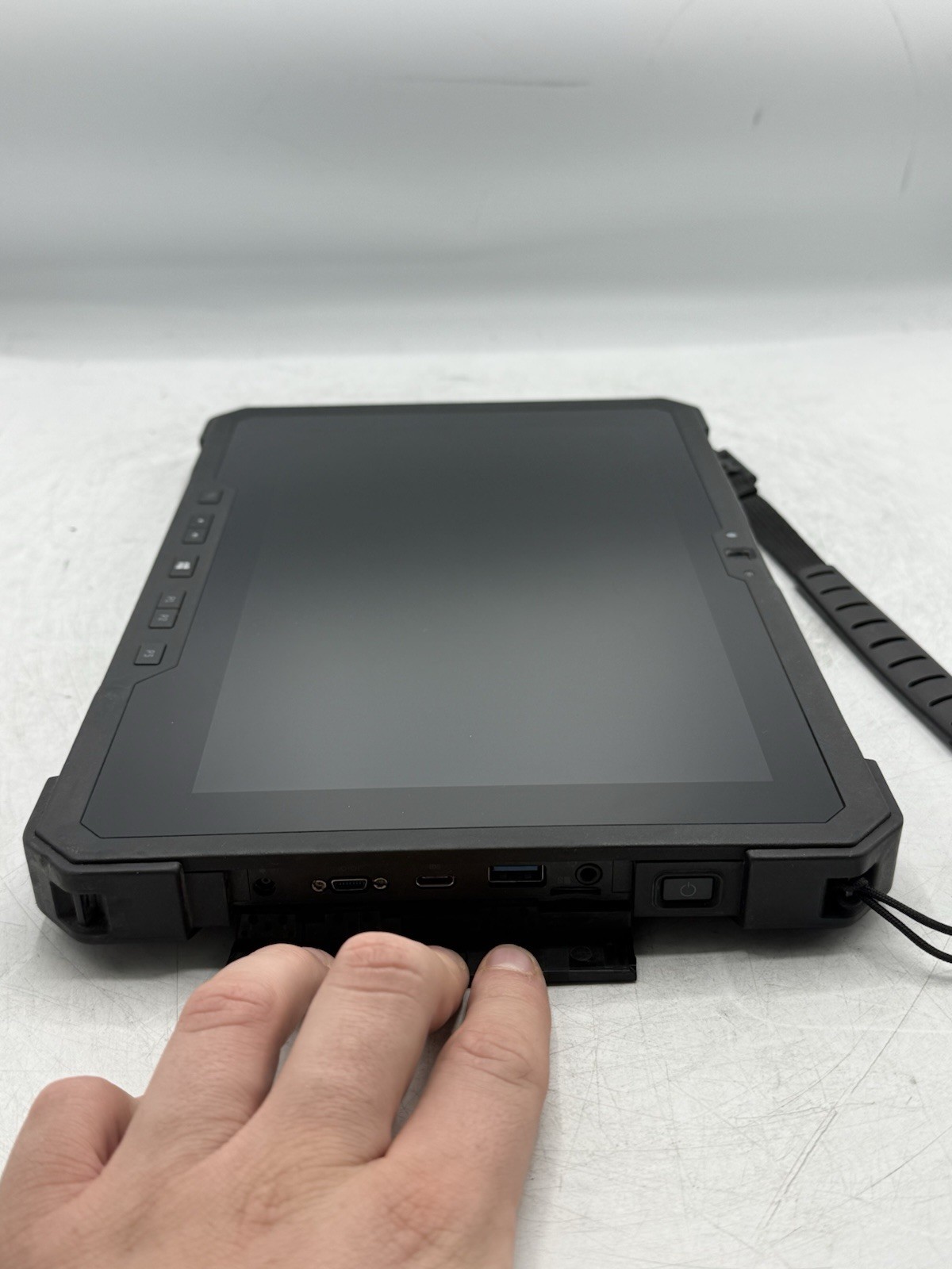 Dell Latitude 7212 11.6” Rugged Tablet i7-8650U 16GB RAM READ