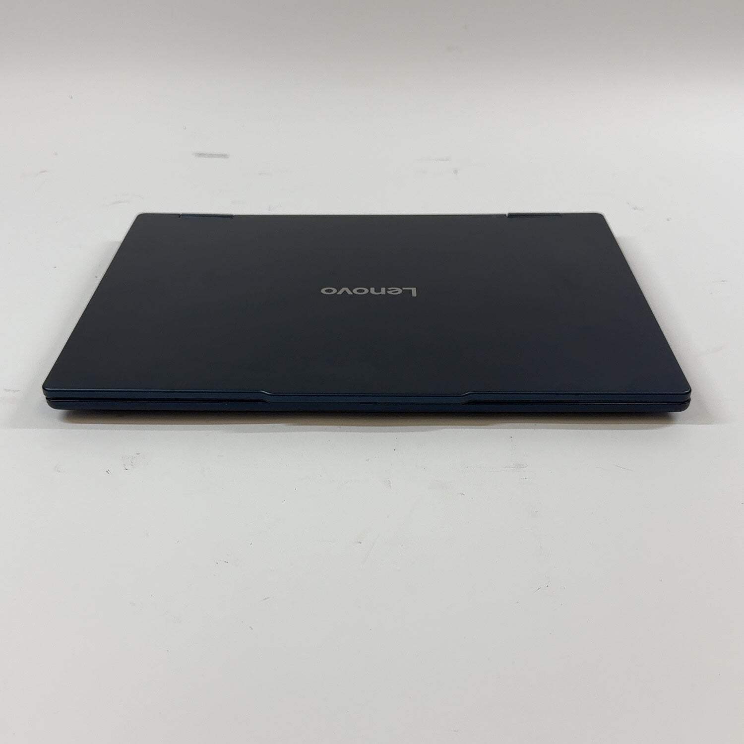 Lenovo IdeaPad 5 2-in-1 14AKP10 14″ Ryzen AI 5 340 2.0GHz 16GB RAM 1TB SSD