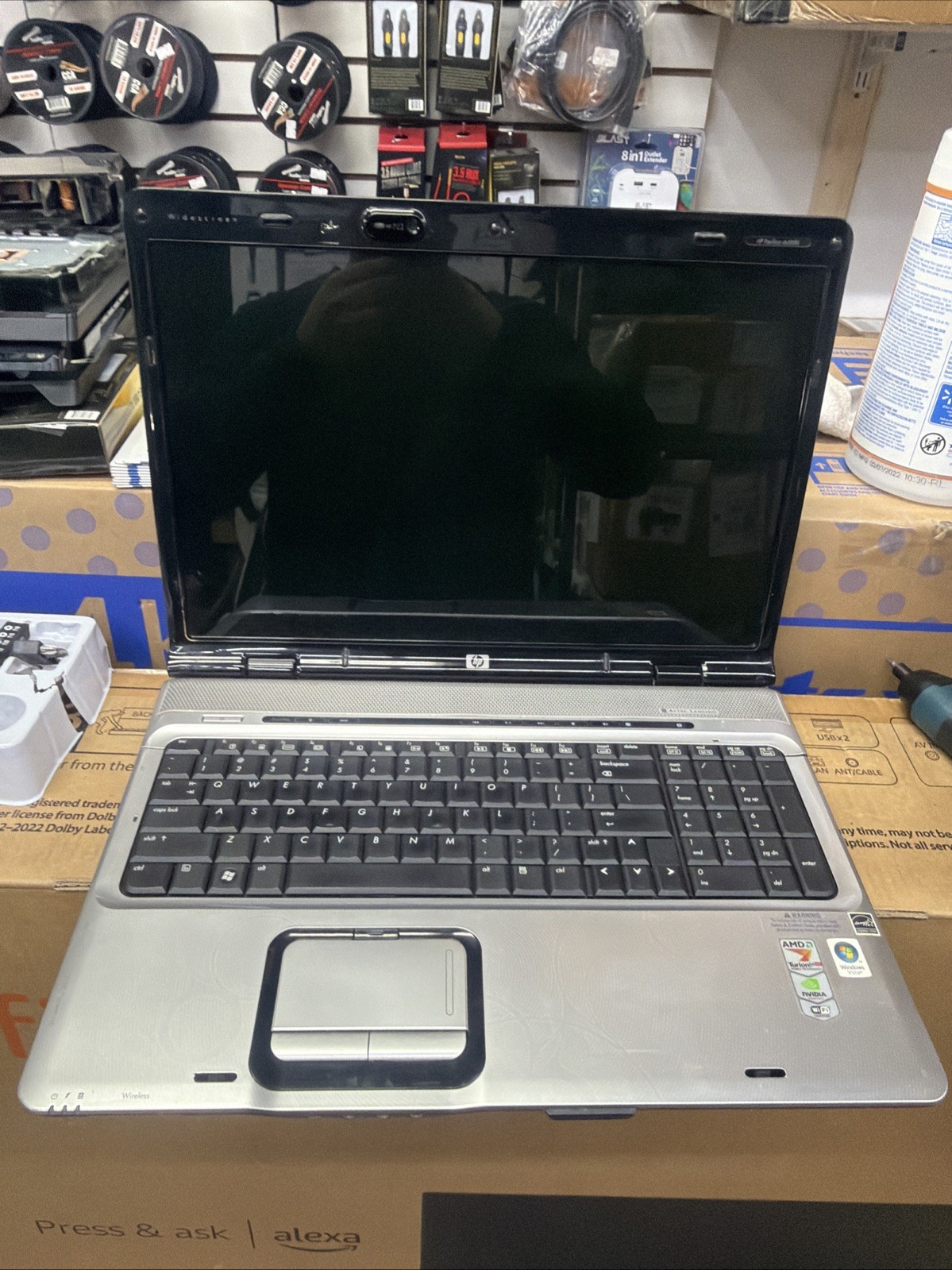 HP Pavilion dv9700 Laptop 17″ Screen – For parts
