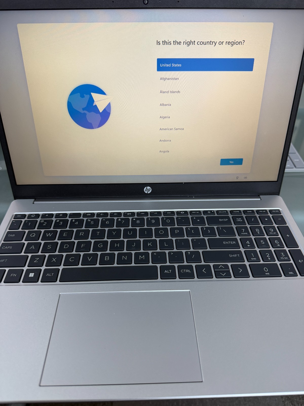 HP 255G10 R3-7330U 15 8GB/512 PC (BH0Z8UA)
