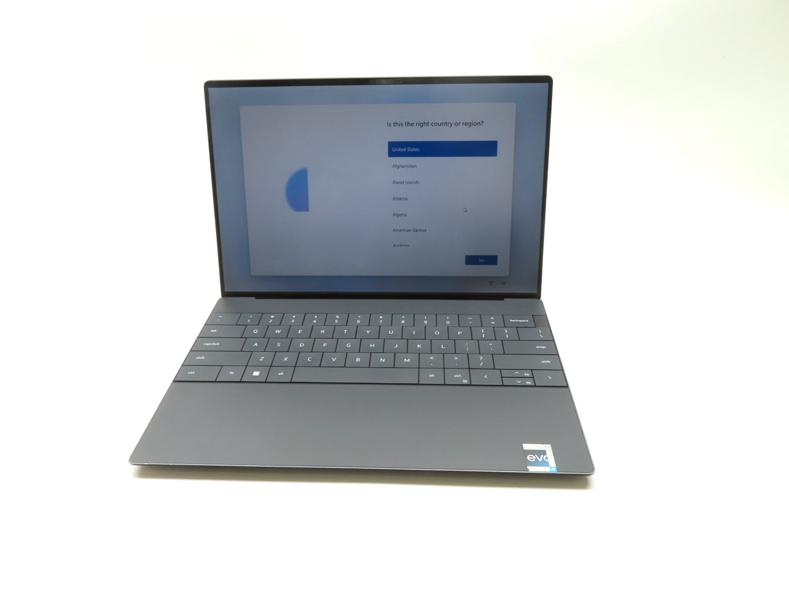 Dell XPS 13 Plus 9320 13.4″ Intel i7-1360P 2.2GHz 32GB RAM 1TB SSD
