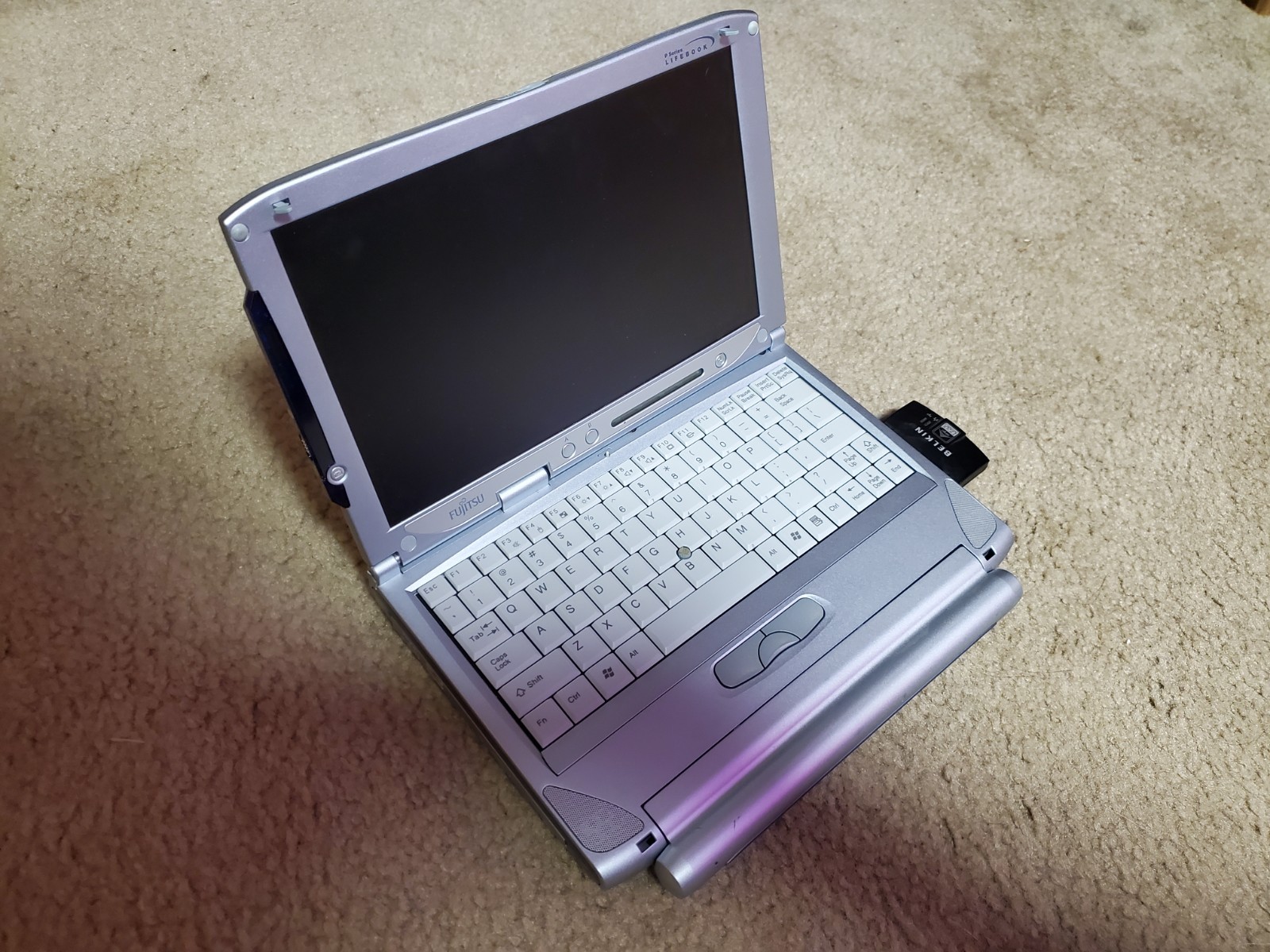 Fujitsu LifeBook P Series fpc02011al cp145514 Laptop PARTS AS IS UNTESTED NO AC