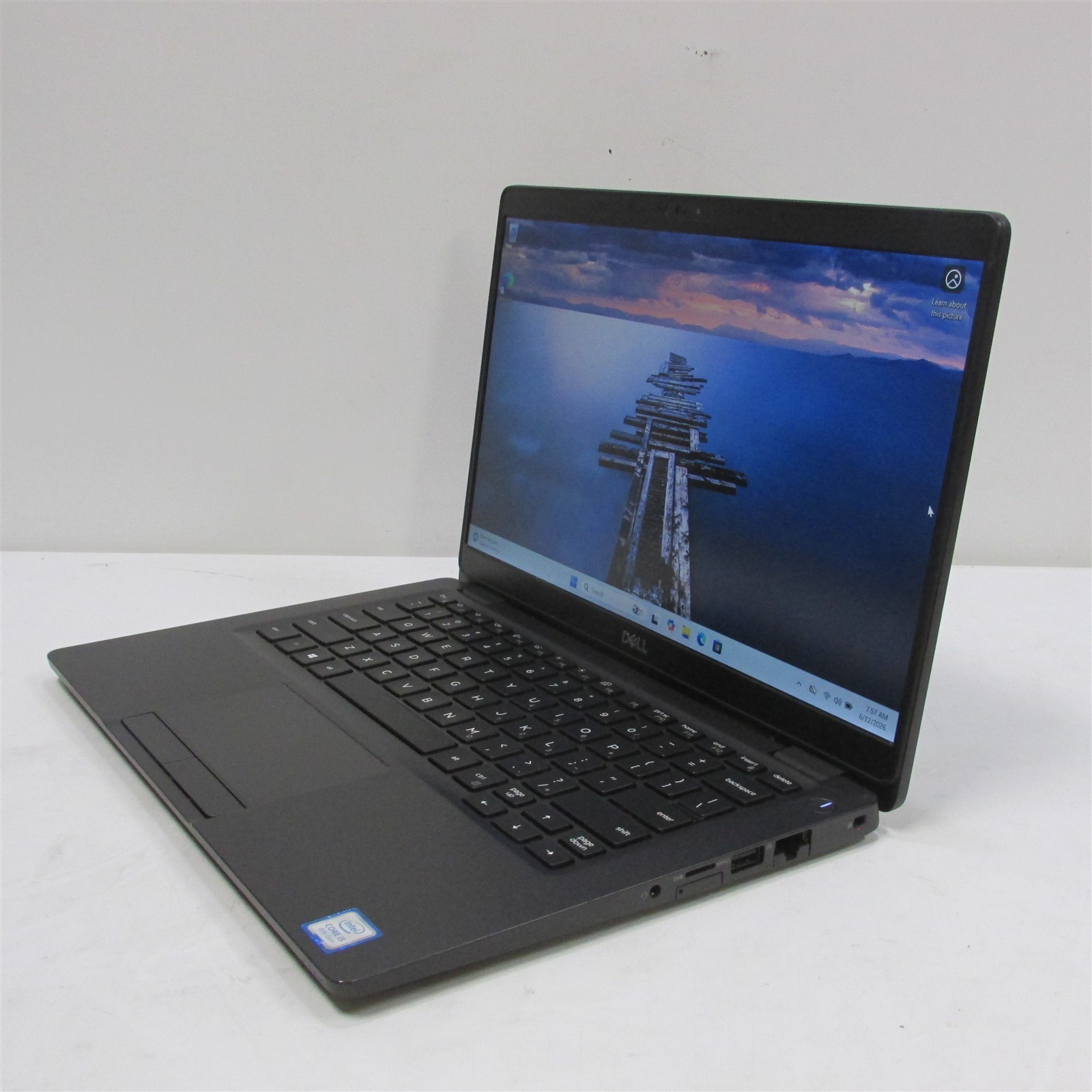 Dell Latitude 5300 i5-8365U 1.6GHz 8GB RAM 256GB NVME 13.3″ Win 11 Pro COSM DMG