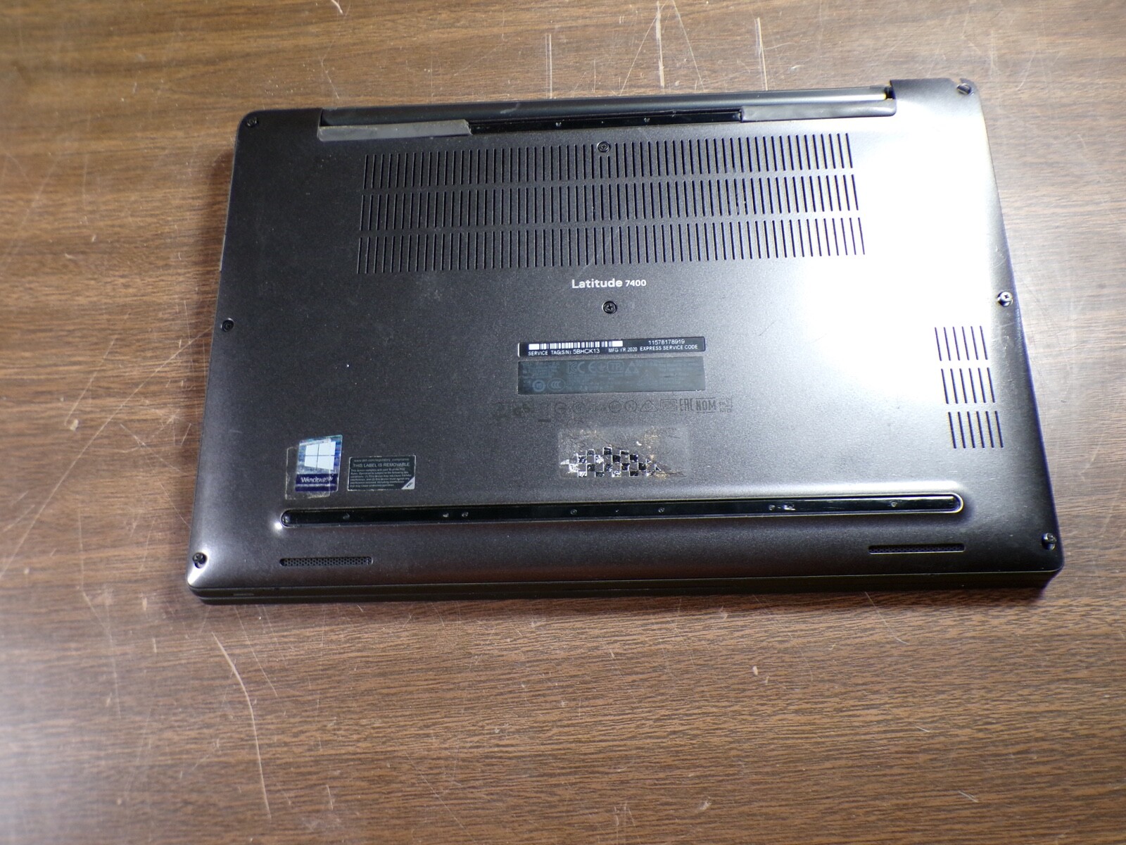 LENOVO V14-IIL INTEL CORE I3 4GB RAM **UNTESTED **NO HD/ NO CADDIE/ NO OS