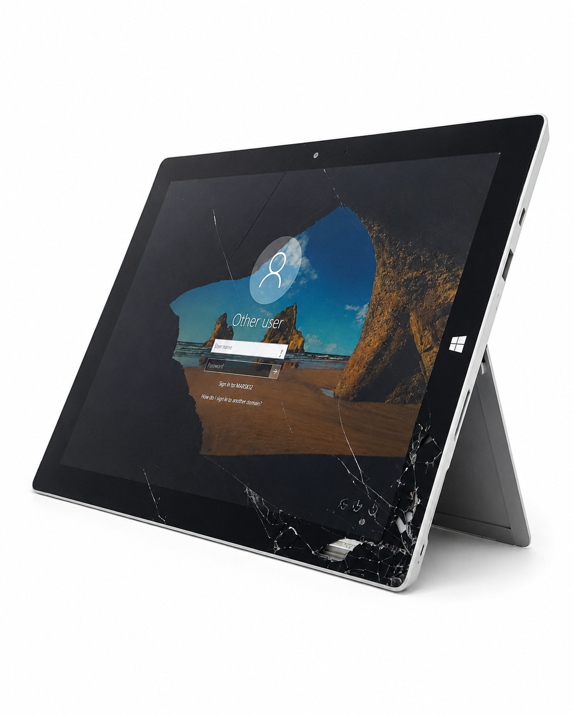 Microsoft Surface 3, Intel Atom x7-Z8700 @ 1.6GHz, 4GB RAM, 64GB SSD