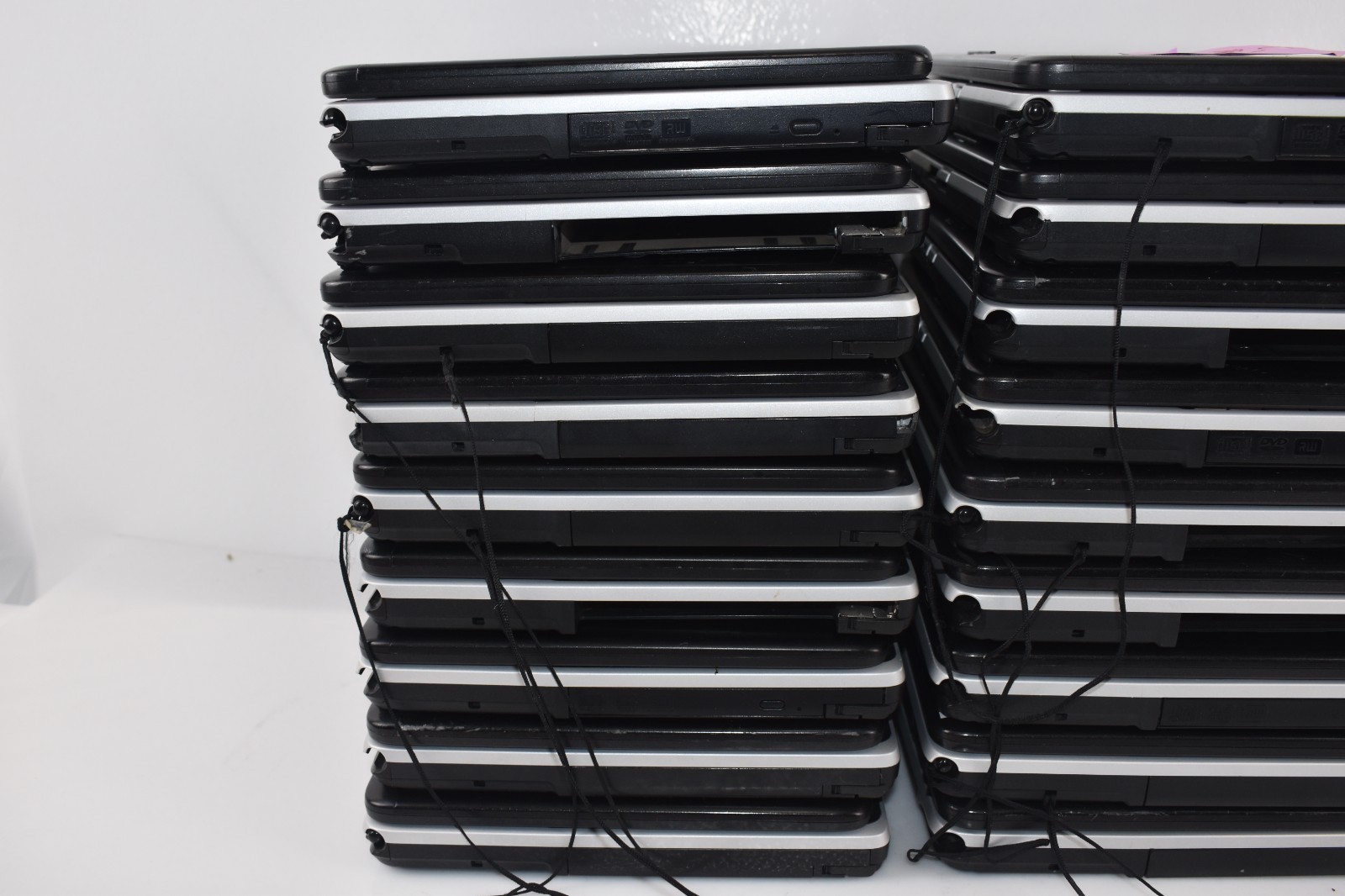 Lot Of 18 Fujitsu Lifebook T730 12″ Laptop Intel Core i3 370M 2.4GHz READ