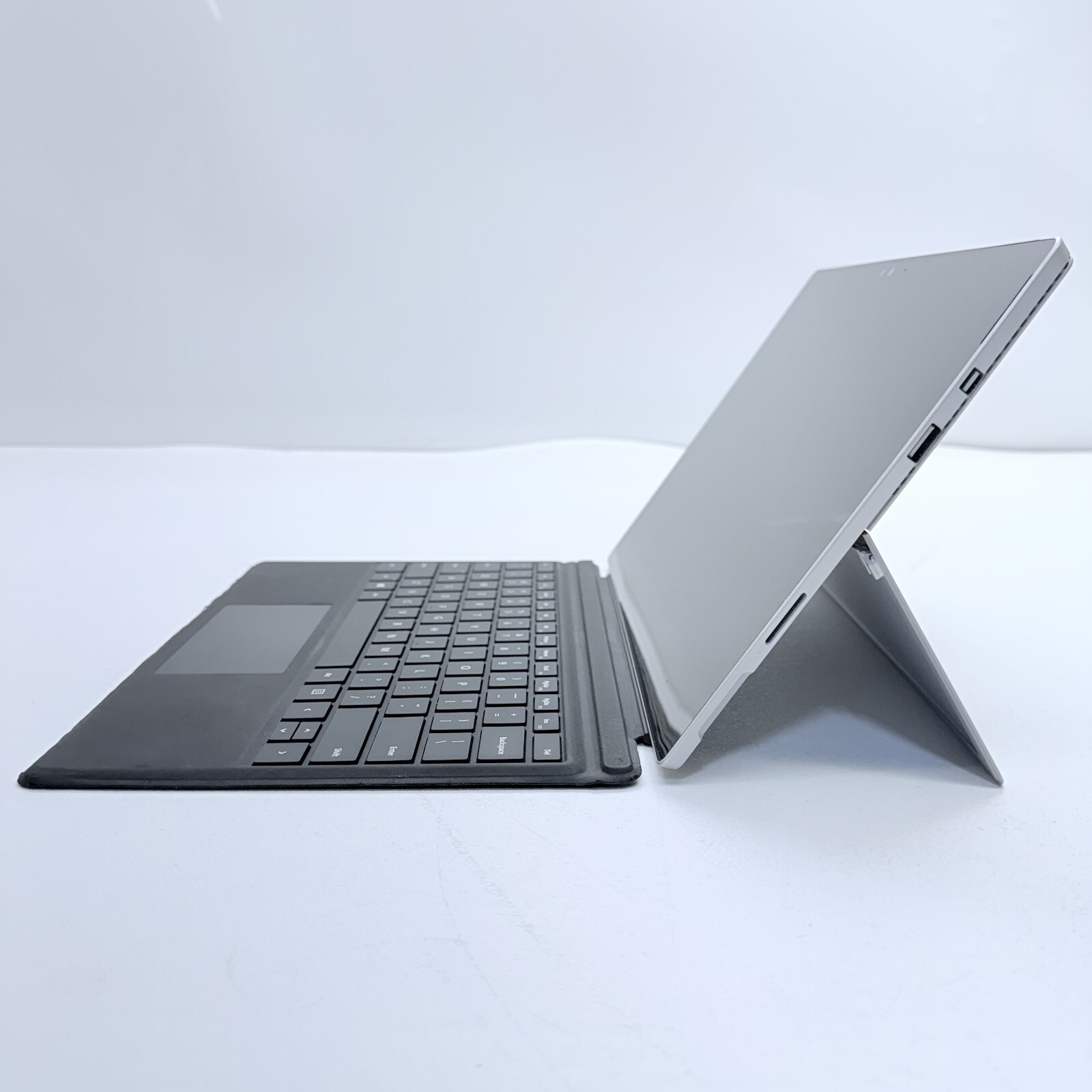 Microsoft Surface Pro 4 | i7 | 8GB | 256GB | Win11 With Keyboard