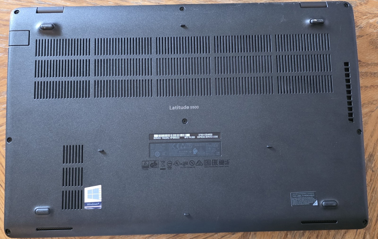 Dell Latitude 5500 15.6″ Laptop Intel Core i7-8665U 16GB 256GB M.2 Win 11 Pro