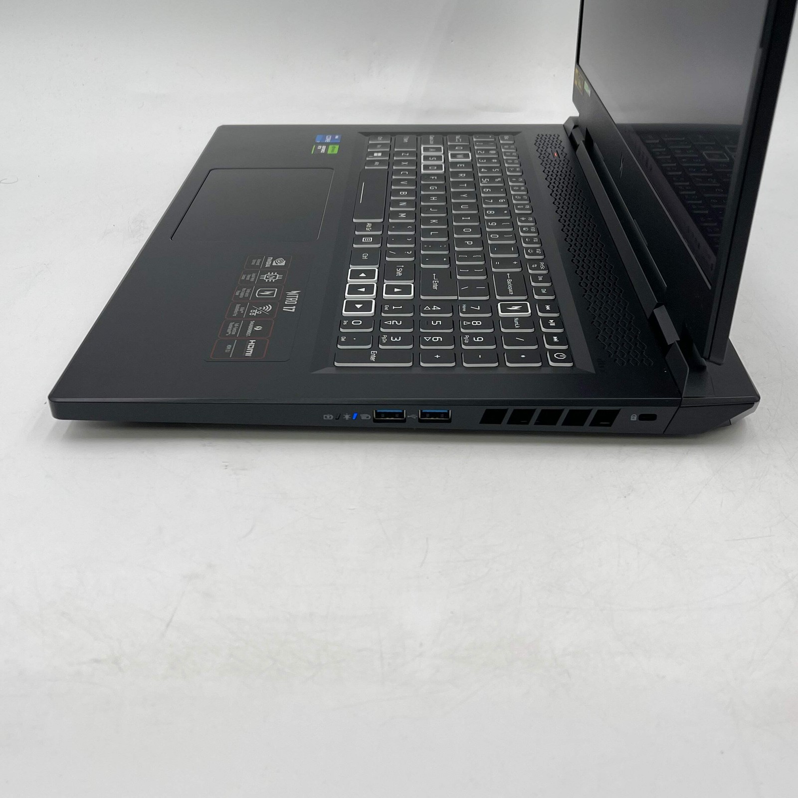 Acer Nitro 17 17.3″ i7-13700H 2.4GHz 16GB RAM 1TB SSD GeForce RTX 4060