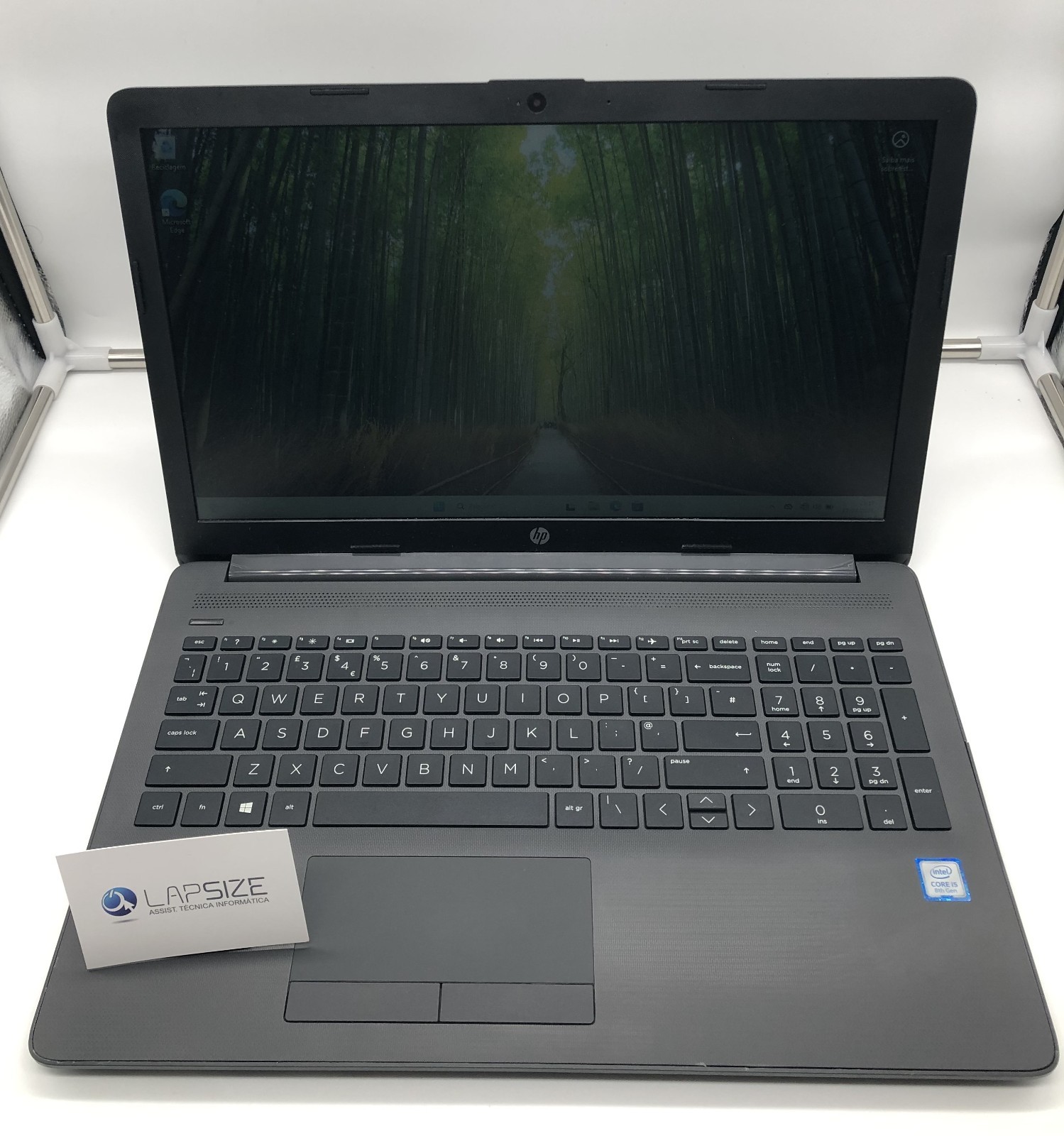 HP 250 G7 | Core i5 8th 1,6Ghz 8GB NVME 256GB 15.6
