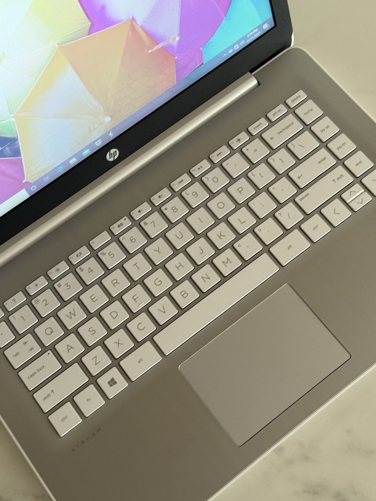 HP Stream 14-ds0061cl 14″ laptop computer
