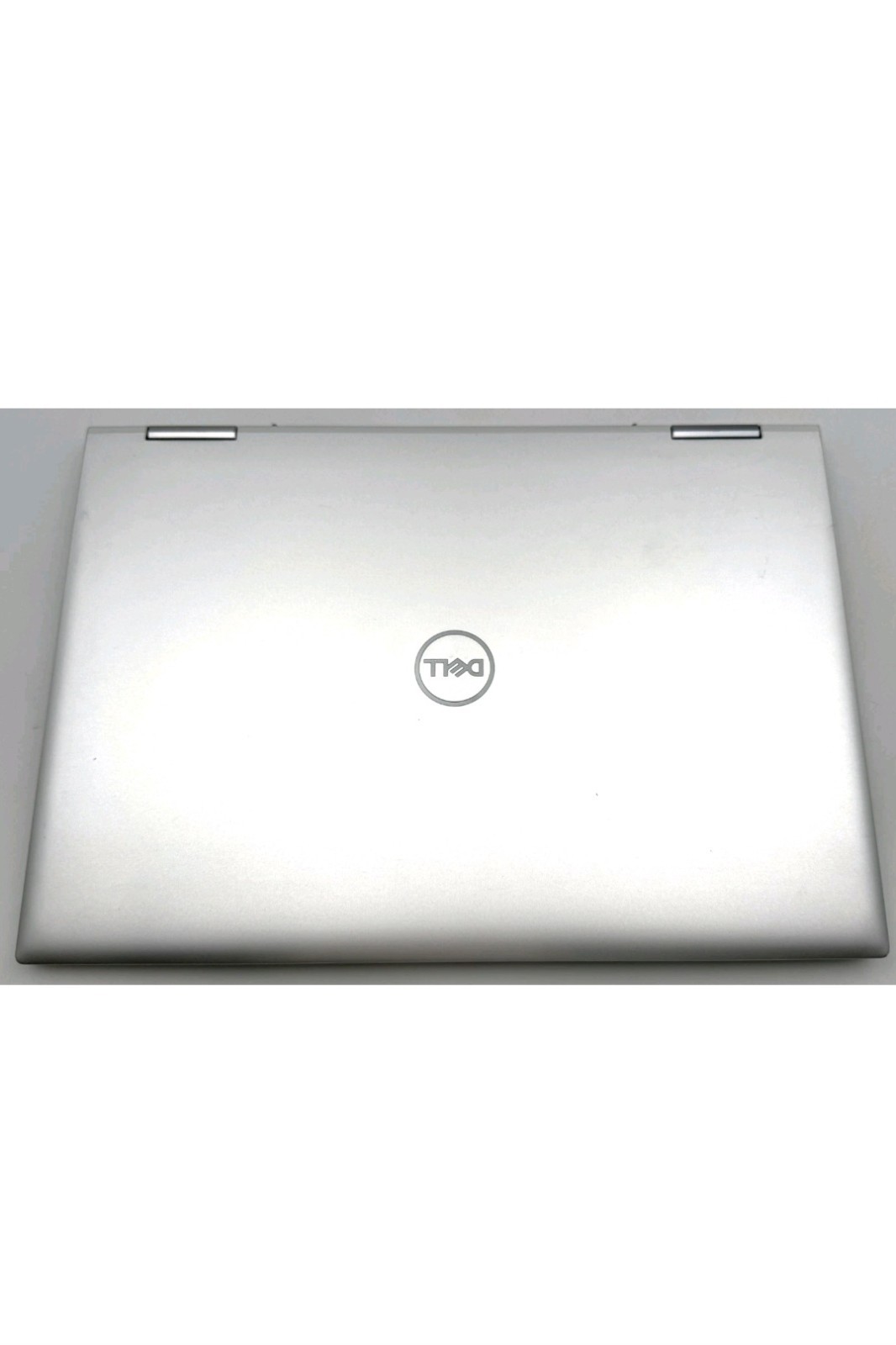 Dell Inspiron 7706 – 17″ – i7-1165G7 – 8GB RAM – 256GB SSD