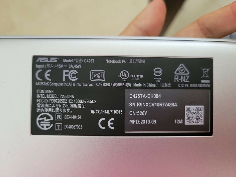 ASUS Chromebook C425 Clamshell Laptop, 14″