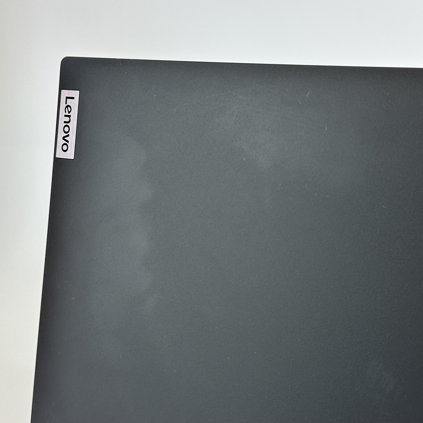 Lenovo ThinkPad P14s Gen 6 FHD+ 2.0 GHz Ryzen AI 9 HX PRO 370 64GB 1TB SSD