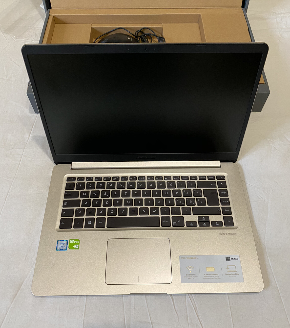 ASUS Vivobook S15 X510UF-BR529T 476GB 8GB Intel CORE i5 8th Gen Black/Silver Memory