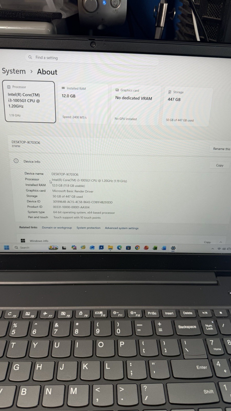 Lenovo 15.6” Laptop i3-1005G1 12GB RAM 512GB SSD Win 11 Pro Bad Battery