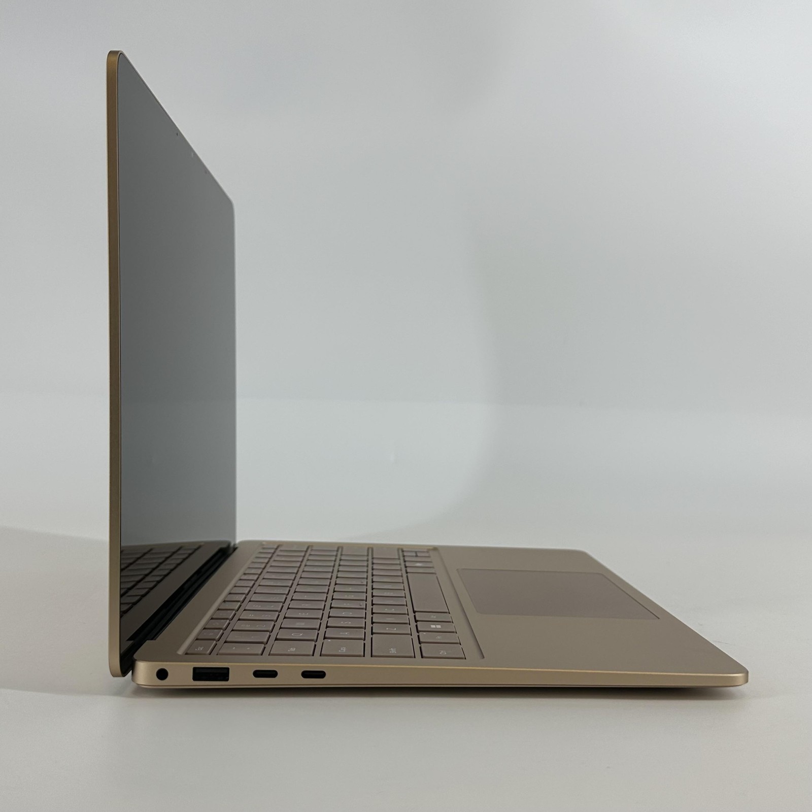 Microsoft Surface Laptop 7 13.8 Gold 2K TOUCH X Elite 3.40 GHz 16GB 1TB SSD