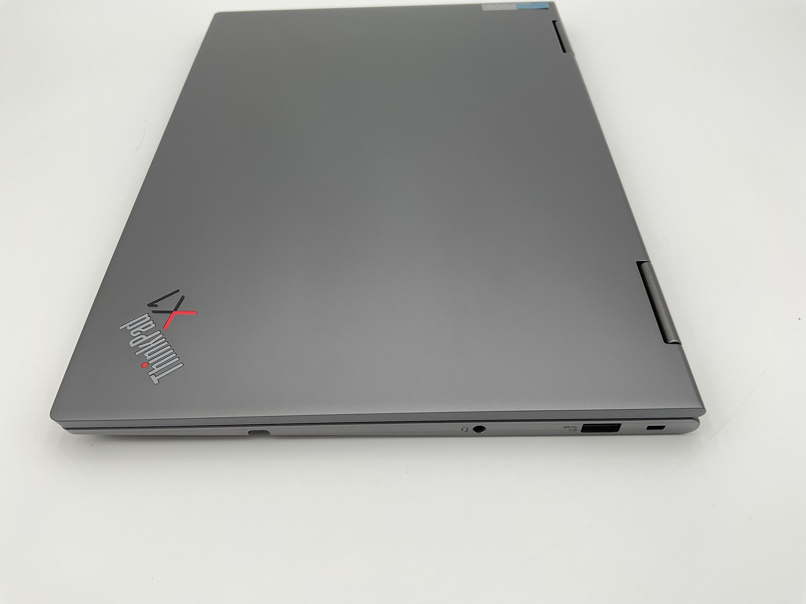 Lenovo THINKPAD X1 YOGA GEN 7 14″ TS i7 12th 512GB 32GB RAM-Win11Pro- Excellent