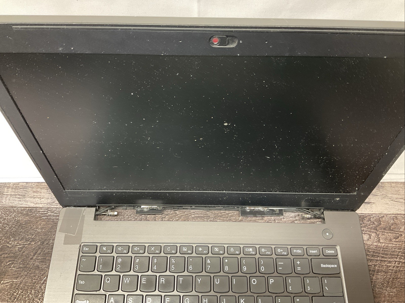 Lenovo V330-14ARR / Unknown Processor / No RAM / Laptop Notebook PC / A20