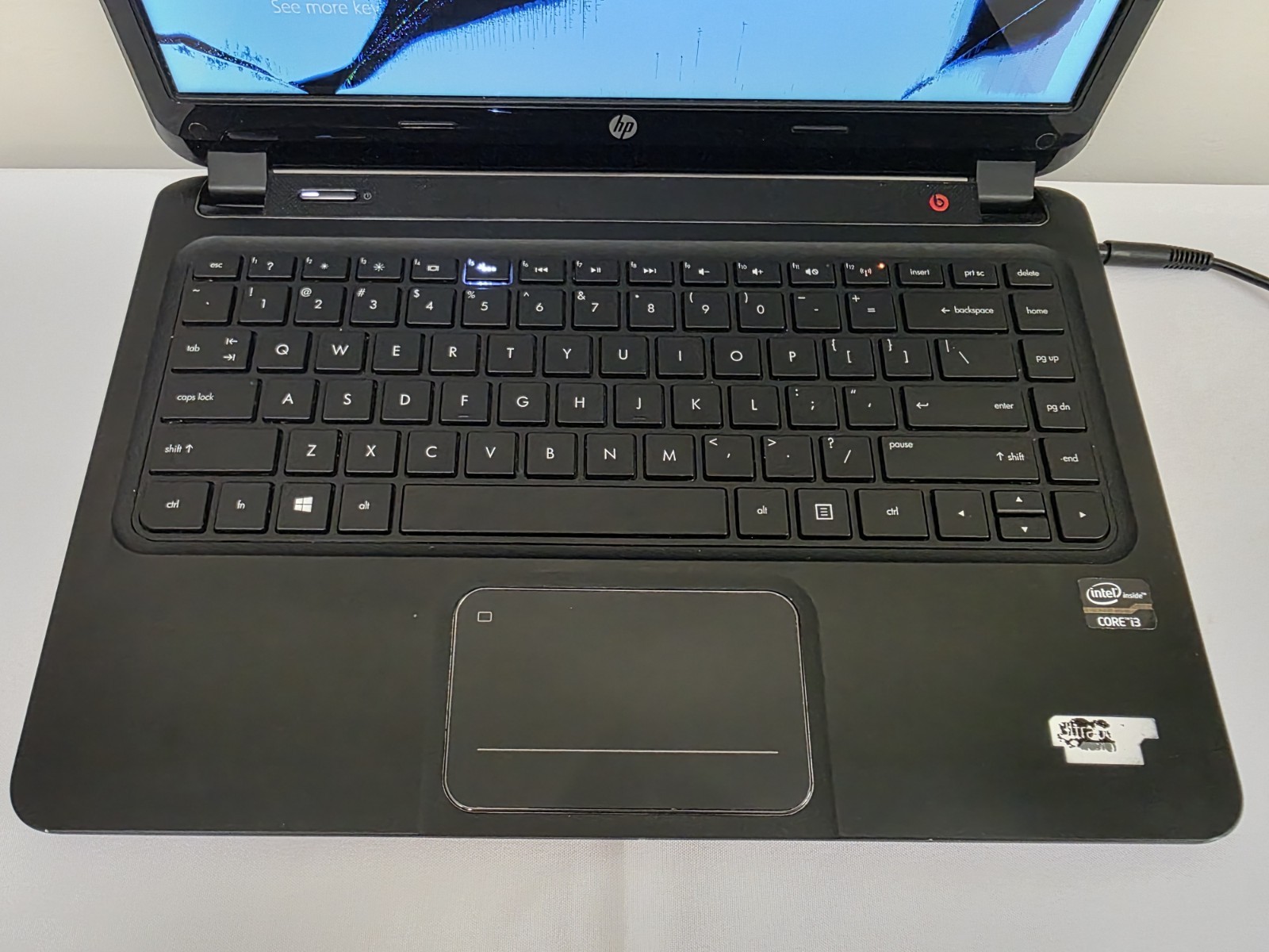 *HP Envy 4t-1200 Laptop – 14″ Screen – Intel Core i3 – Windows 8 – Parts Only*