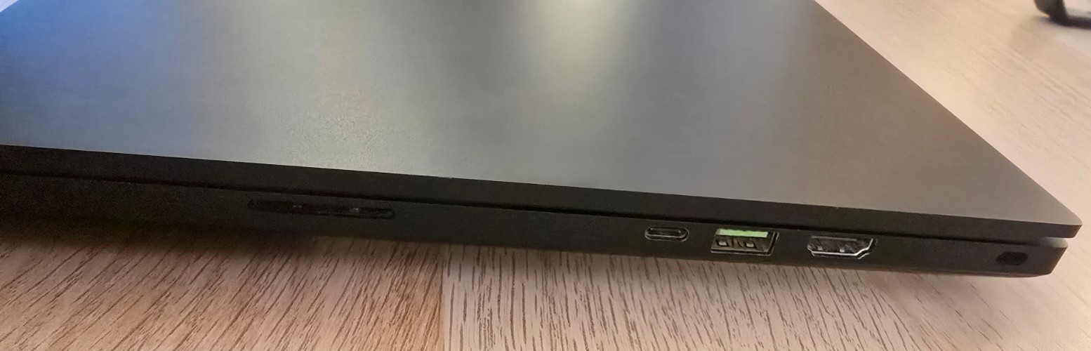 Razer Blade 15 Advanced OLED RTX2080 Super 64GB Ram