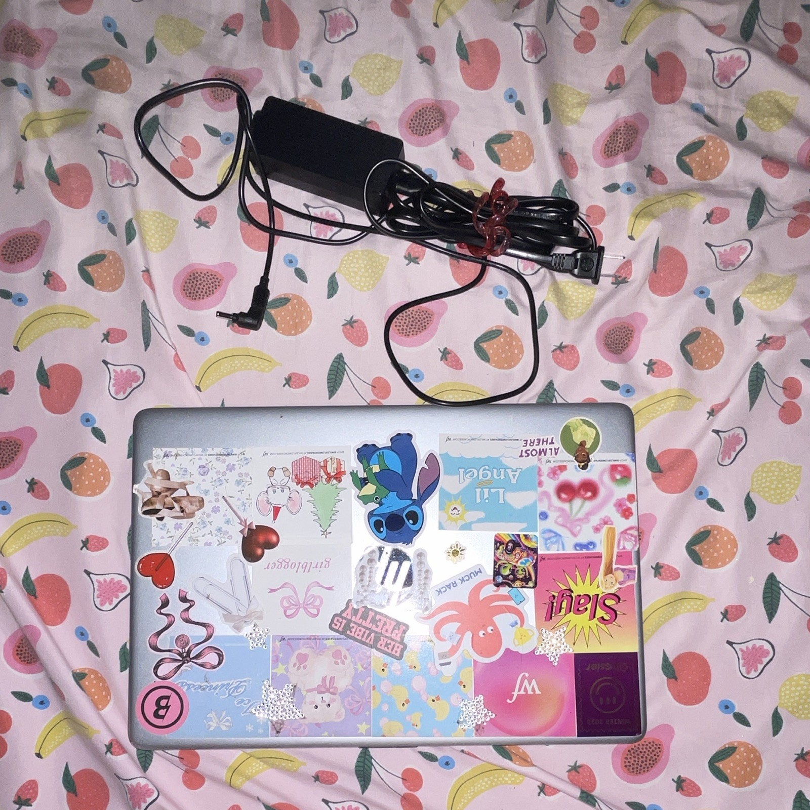 Girlie Sticker HP Touchscreen Laptop Silver with Charger